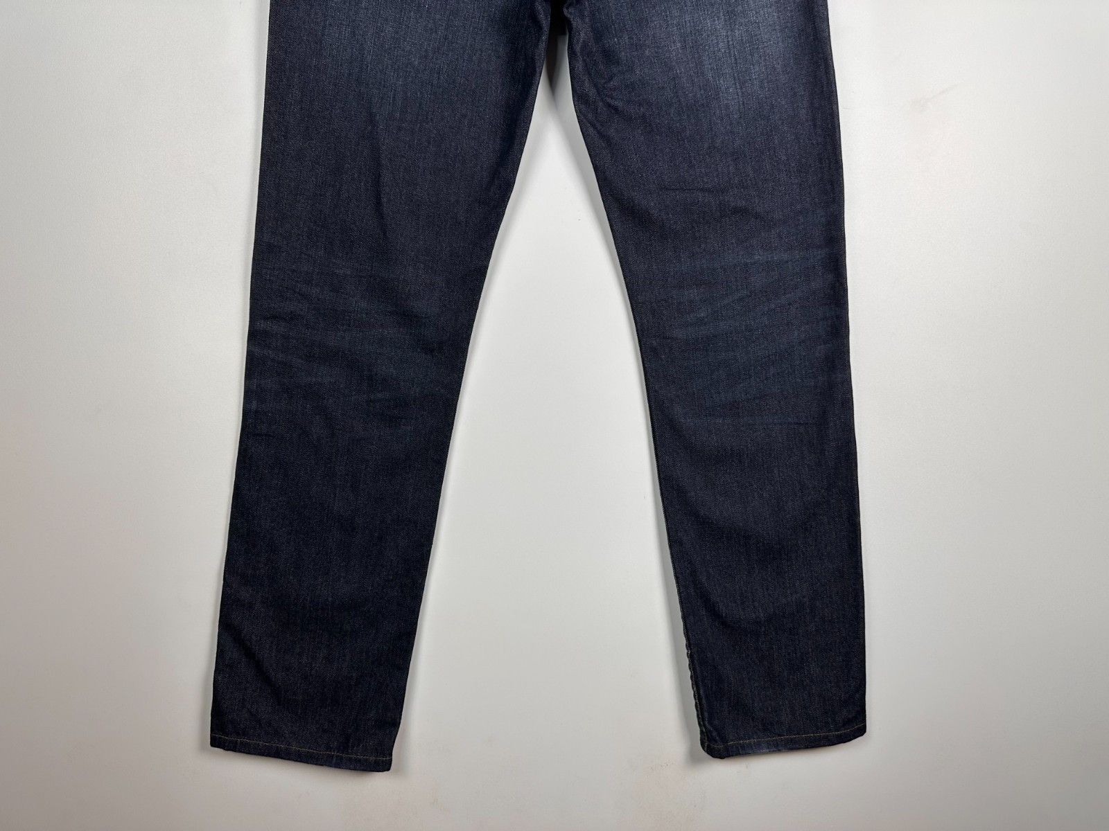 True Religion True Religion Rocco Relaxed Skinny Jeans Red Stitching Sz 32 Size US 32 / EU 48 - 3 Thumbnail