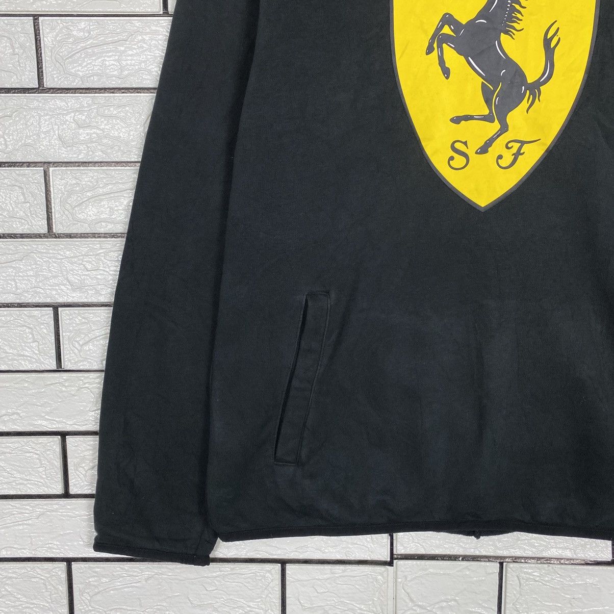 Japanese Brand Vintage Hoodie Pull Over Puma Ferrari Big Logo Size US L / EU 52-54 / 3 - 5 Thumbnail