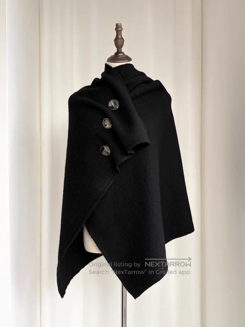 Issey Miyake Issey Miyake size:F Transformable Cape Size S / US 4 / IT 40 - 5 Thumbnail