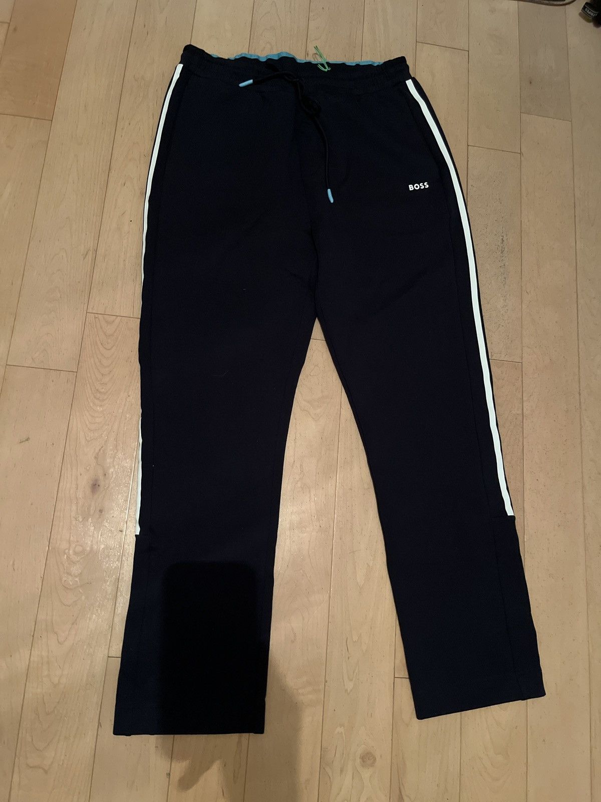 Hugo Boss Boss black loose sweatpants Size US 36 / EU 52 - 1 Thumbnail