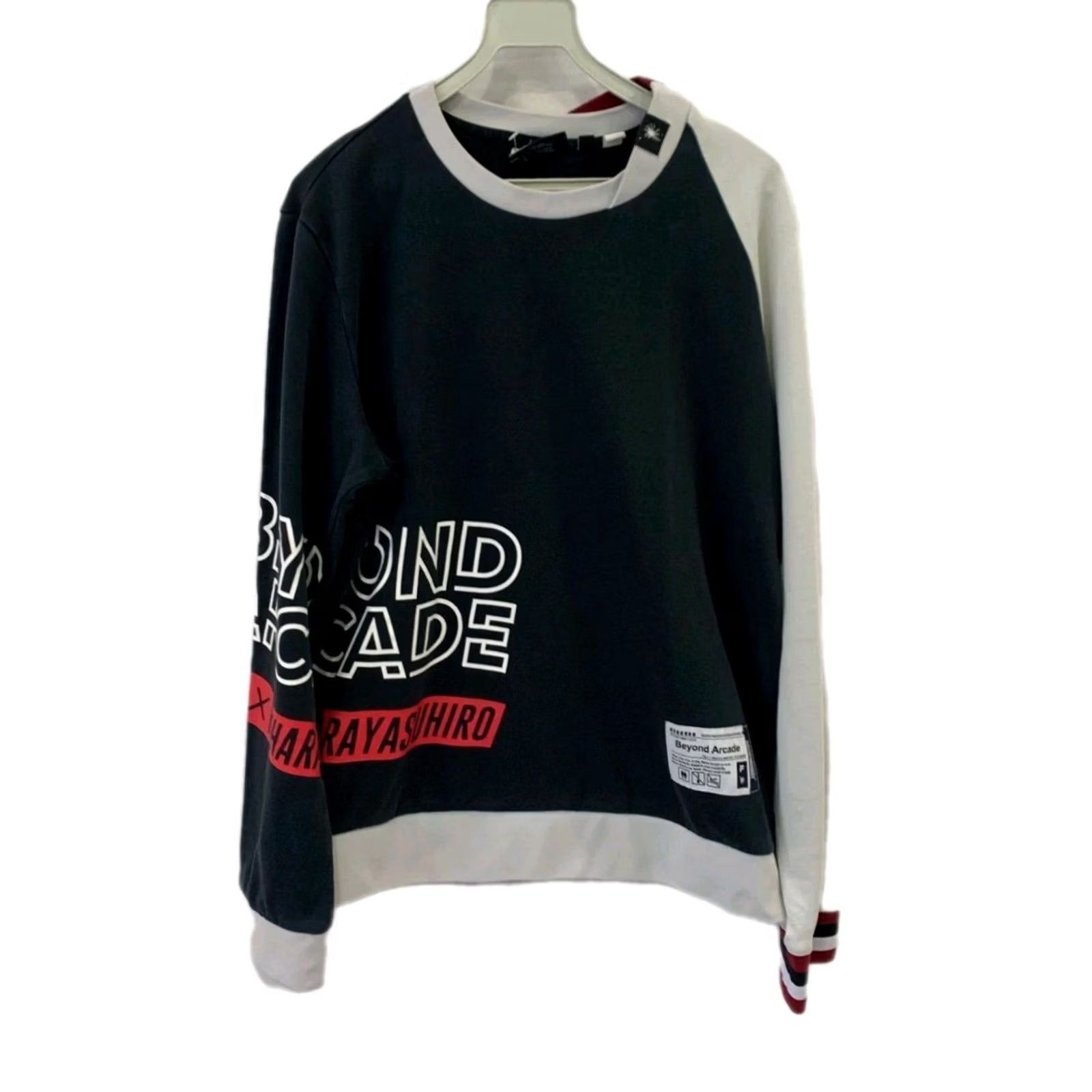 Fila Maison Mihara Yasuhiro x FILA Beyond Arcade Sweatshirt Navy White Red M Mens Pullover Multicolor Size US M / EU 48-50 / 2 - 2 Thumbnail