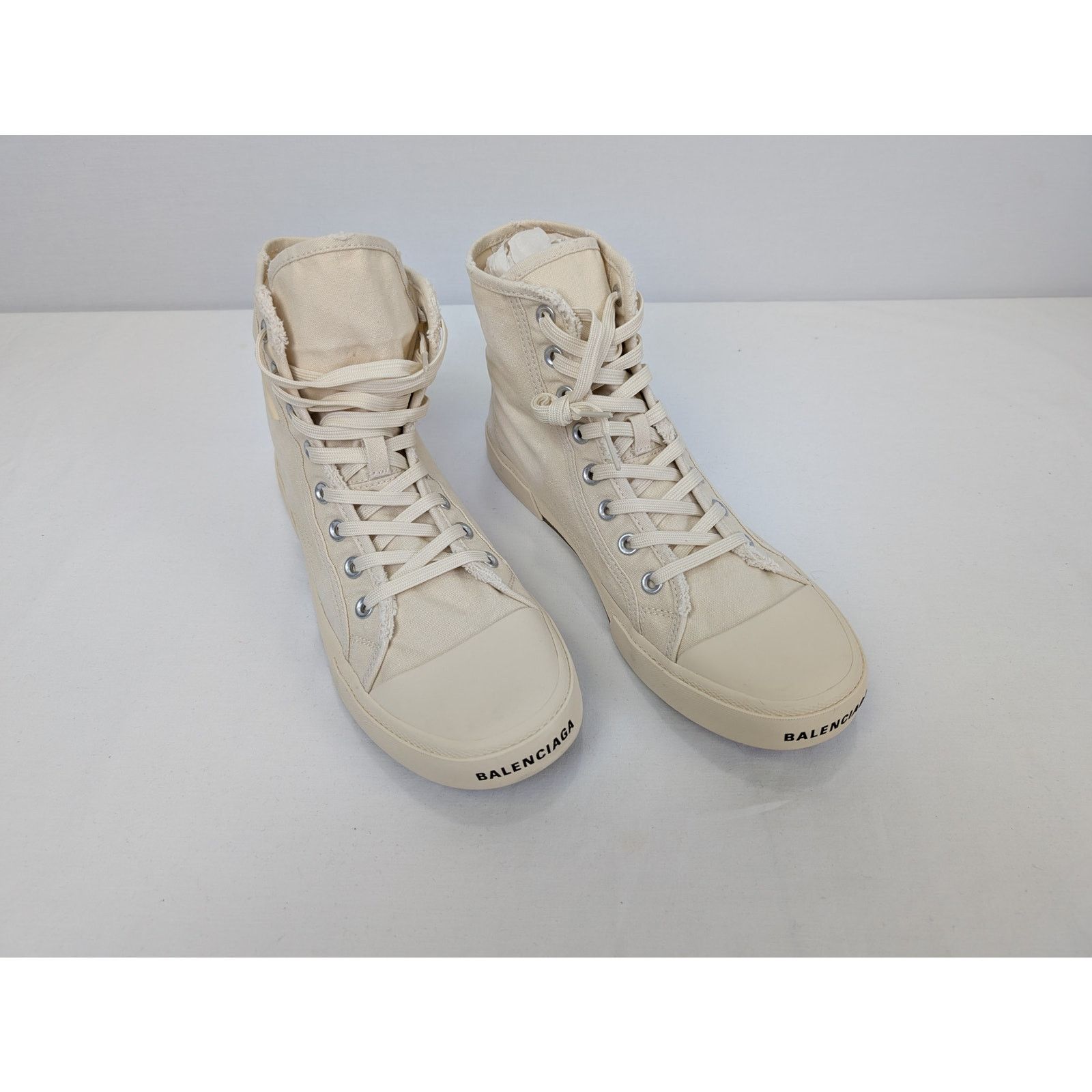 Balenciaga o1rshd1 Q:2 / Paris High Top Destroyed Sneakers Beige/White Size US 13 / EU 46 - 6 Thumbnail