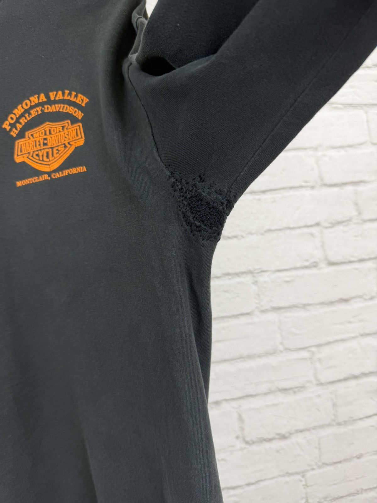Harley Davidson (M) THRASHED OUT Flames Harley Davidson Long Sleeve T Shirt Size US M / EU 48-50 / 2 - 10 Thumbnail