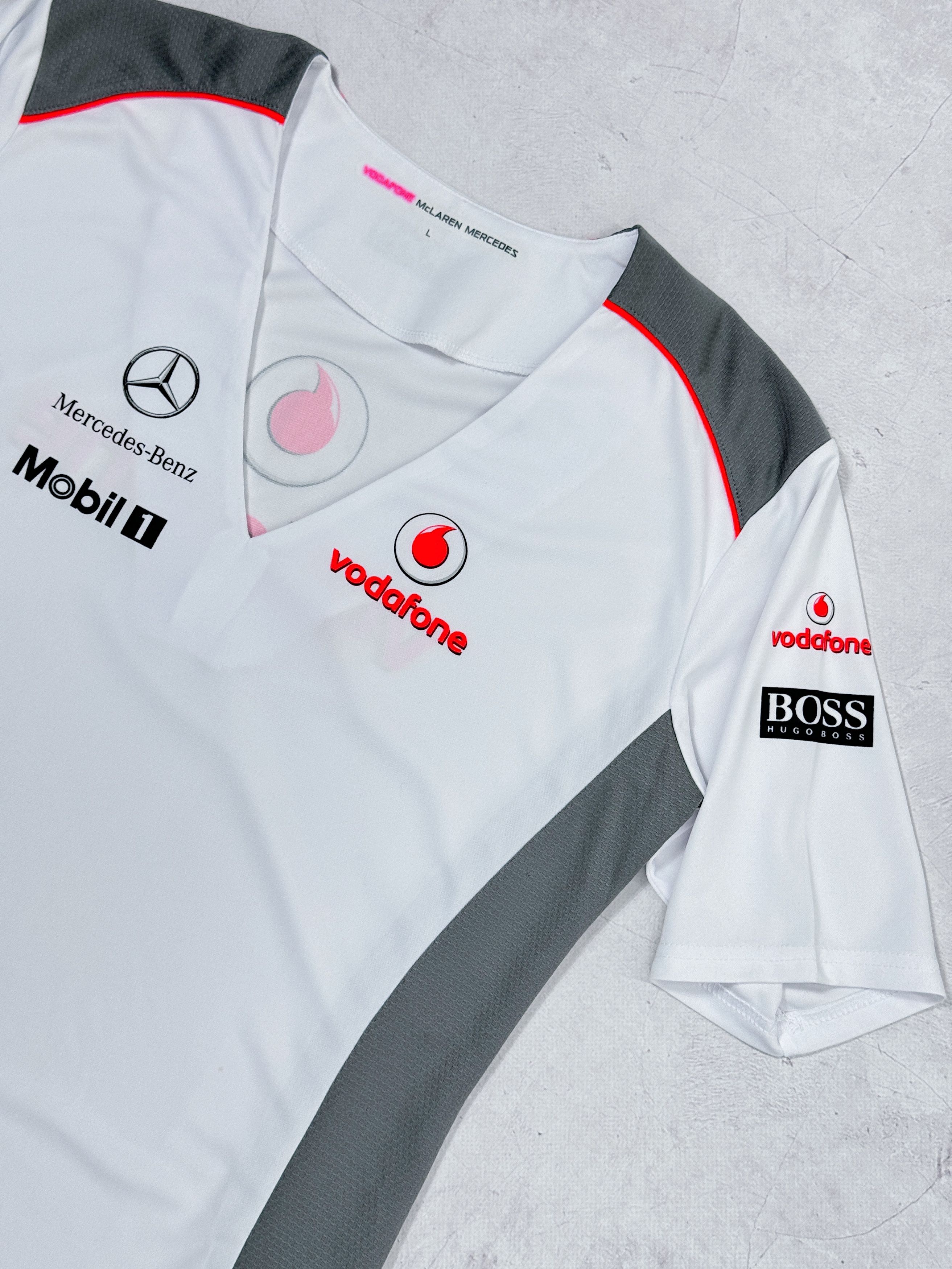 Formula 1 × Mercedes-Benz McLaren Mercedes F1 Team T-Shirt Vodafone Pirelli Boss Size L / US 10 / IT 46 - 11 Thumbnail