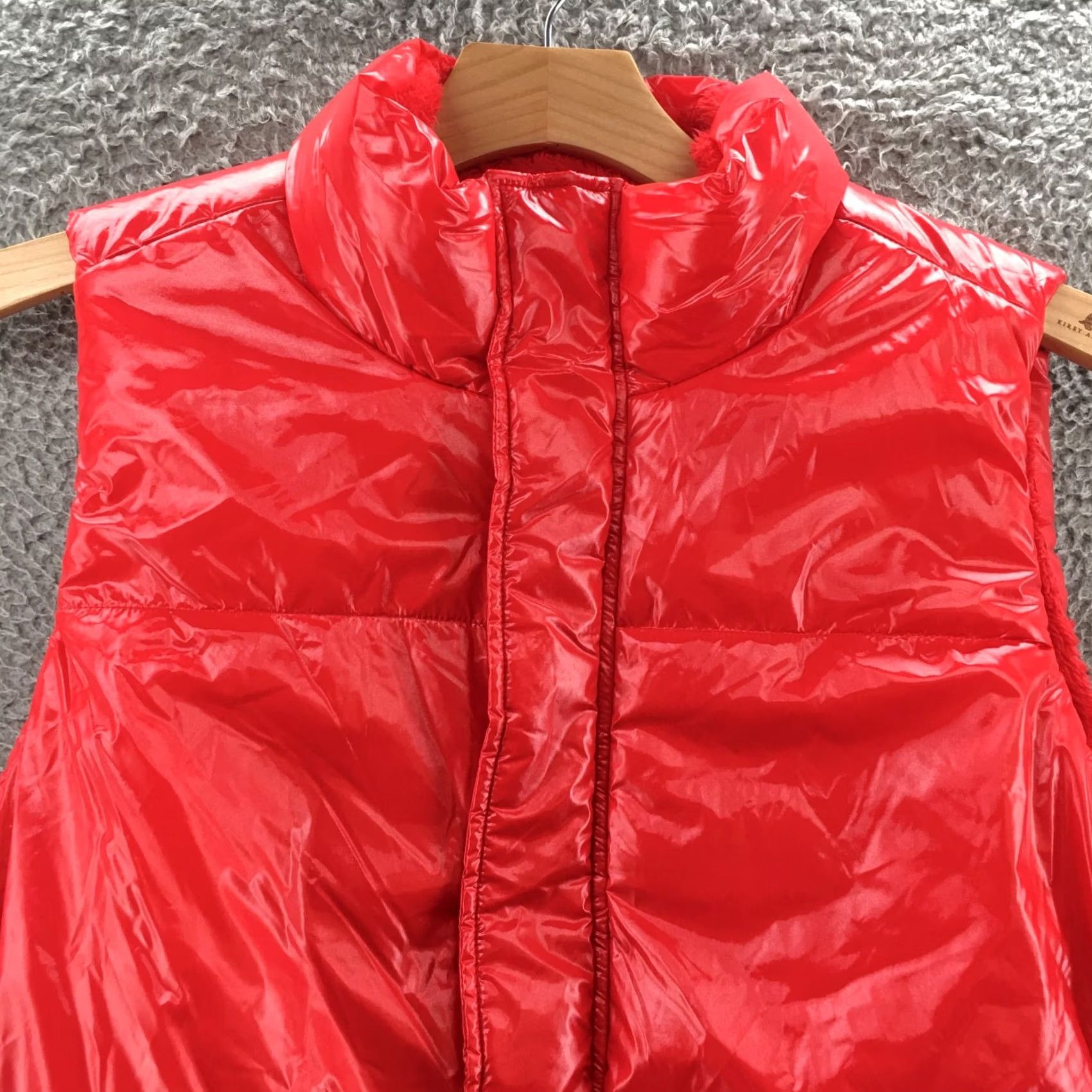 Vintage A New Day Puffer Vest Mens 2XL Red Sleeveless Fuzzy Lined Zip Button New Size US XXL / EU 58 / 5 - 2 Thumbnail