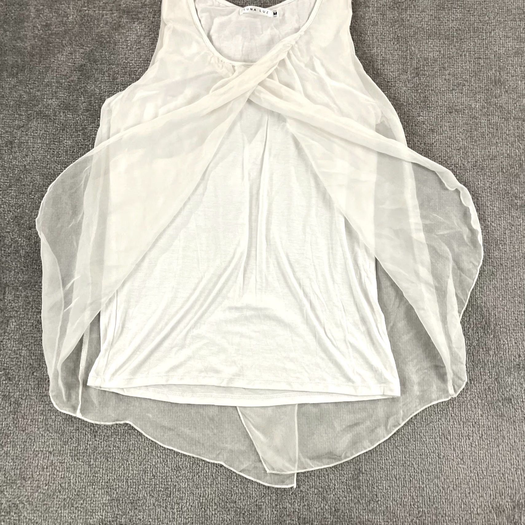 Vintage LUNA LUZ Women's Blouse Medium White Silk Sleeveless Halter Round Neck Casual Classic Size M / US 6-8 / IT 42-44 - 6 Thumbnail