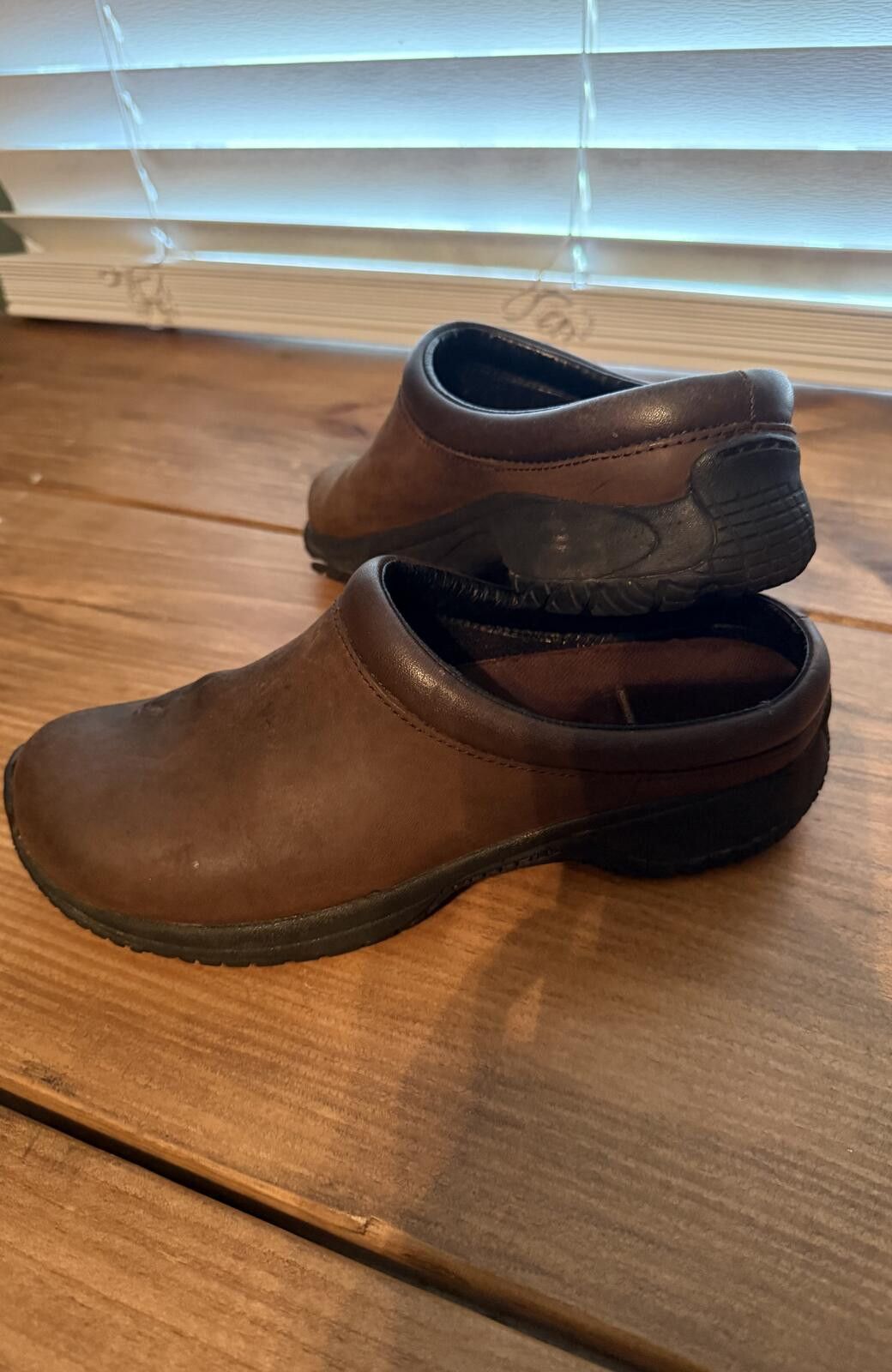 Merrell Merrell Brown Slip-On Clog Shoes Size US 7.5 / IT 37.5 - 2 Thumbnail