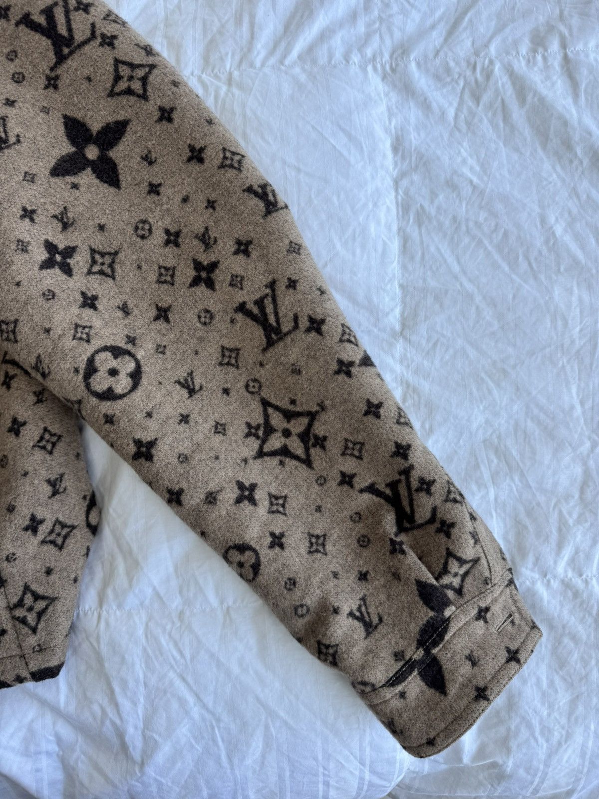 Louis Vuitton Louis Vuitton Cashmere Shirt Jacket Size US XXL / EU 58 / 5 - 5 Thumbnail