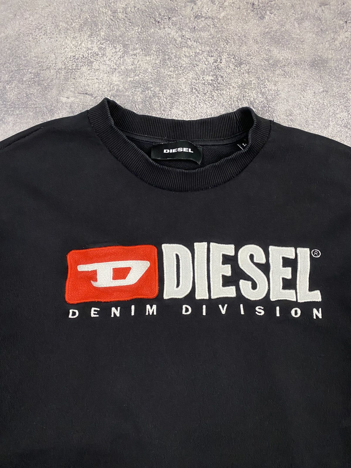 Diesel Vintage Diesel Big Logo Y2K Sweatshirt Size US L / EU 52-54 / 3 - 5 Thumbnail