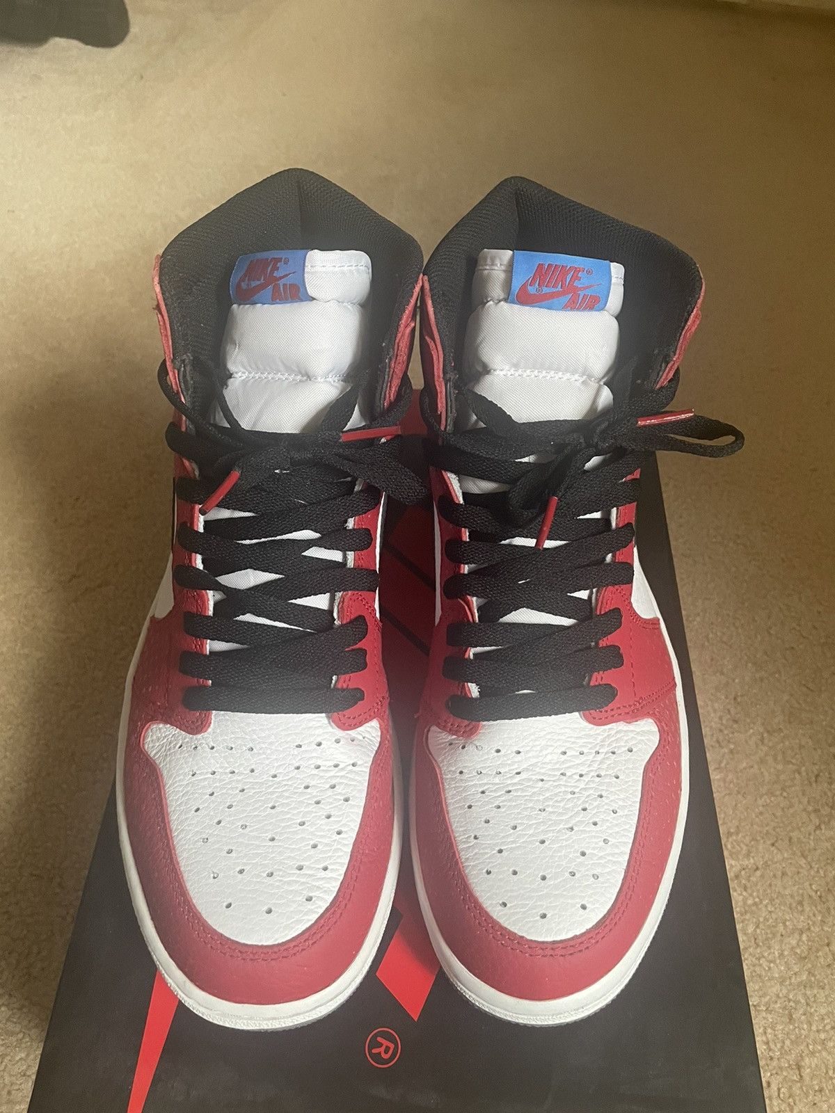 Jordan Brand × Nike Jordan 1 ‘Spider-Man Origin Story’ Size US 11 / EU 44 - 6 Thumbnail
