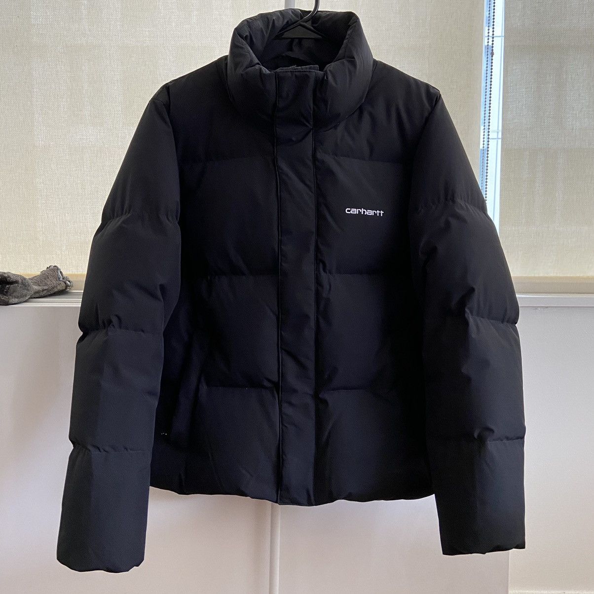 image of Carhartt Wip Yanie Puffer in Black, Women's (Size Small)