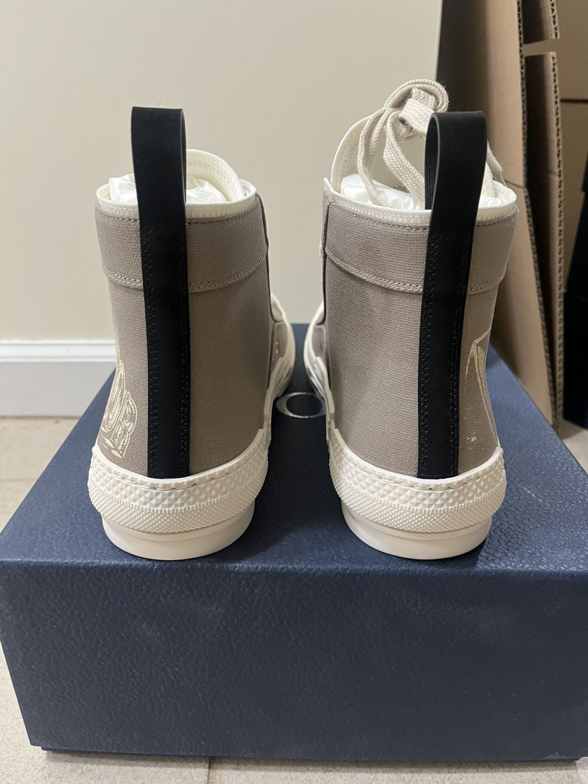 Dior Christian Dior Canvas Sneaker Sz 40(7us) Size US 7 / EU 40 - 2 Thumbnail