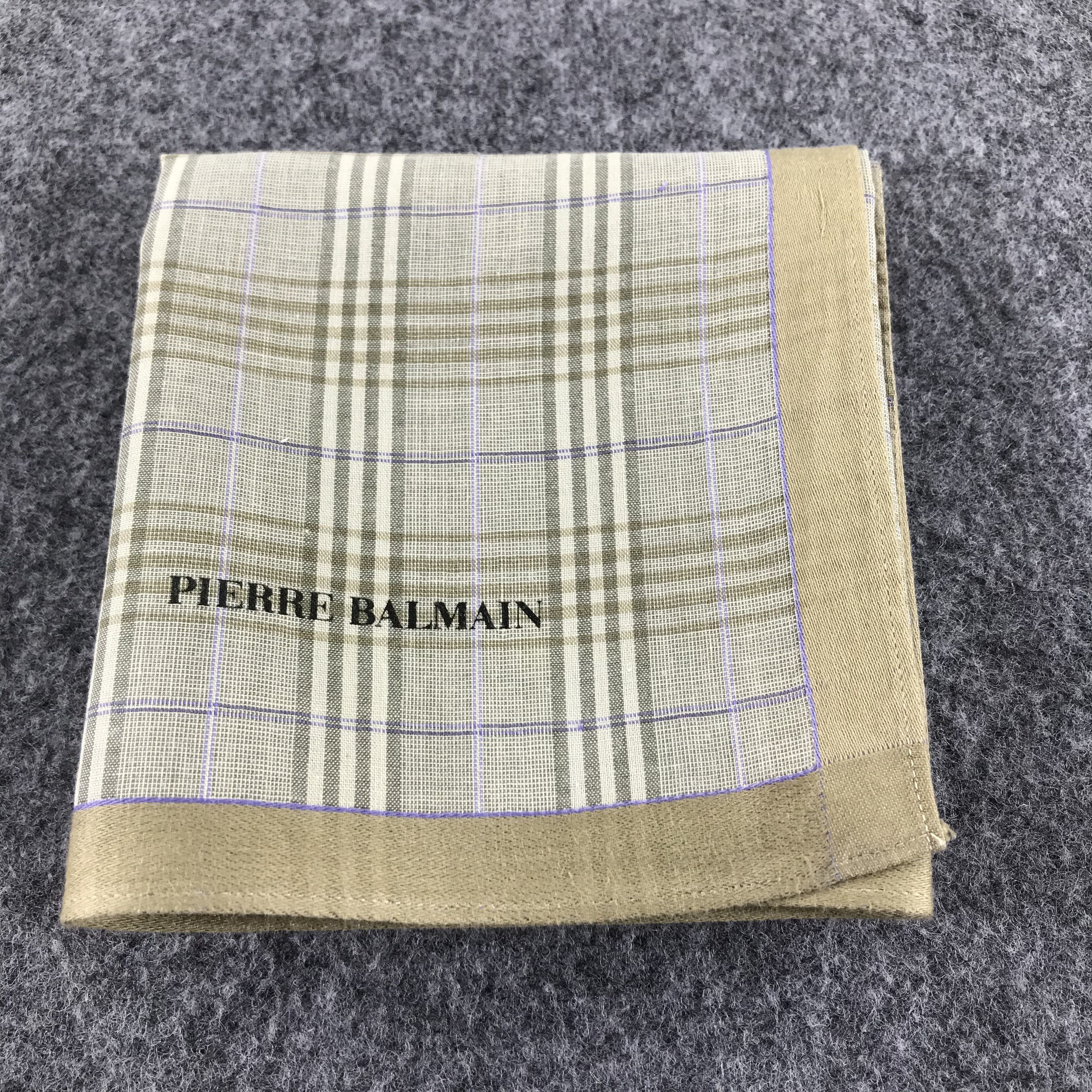 Pierre Balmain × Vintage Pierre Balmain Handkerchief Neckerchief Bandana H207 Size ONE SIZE - 7 Thumbnail