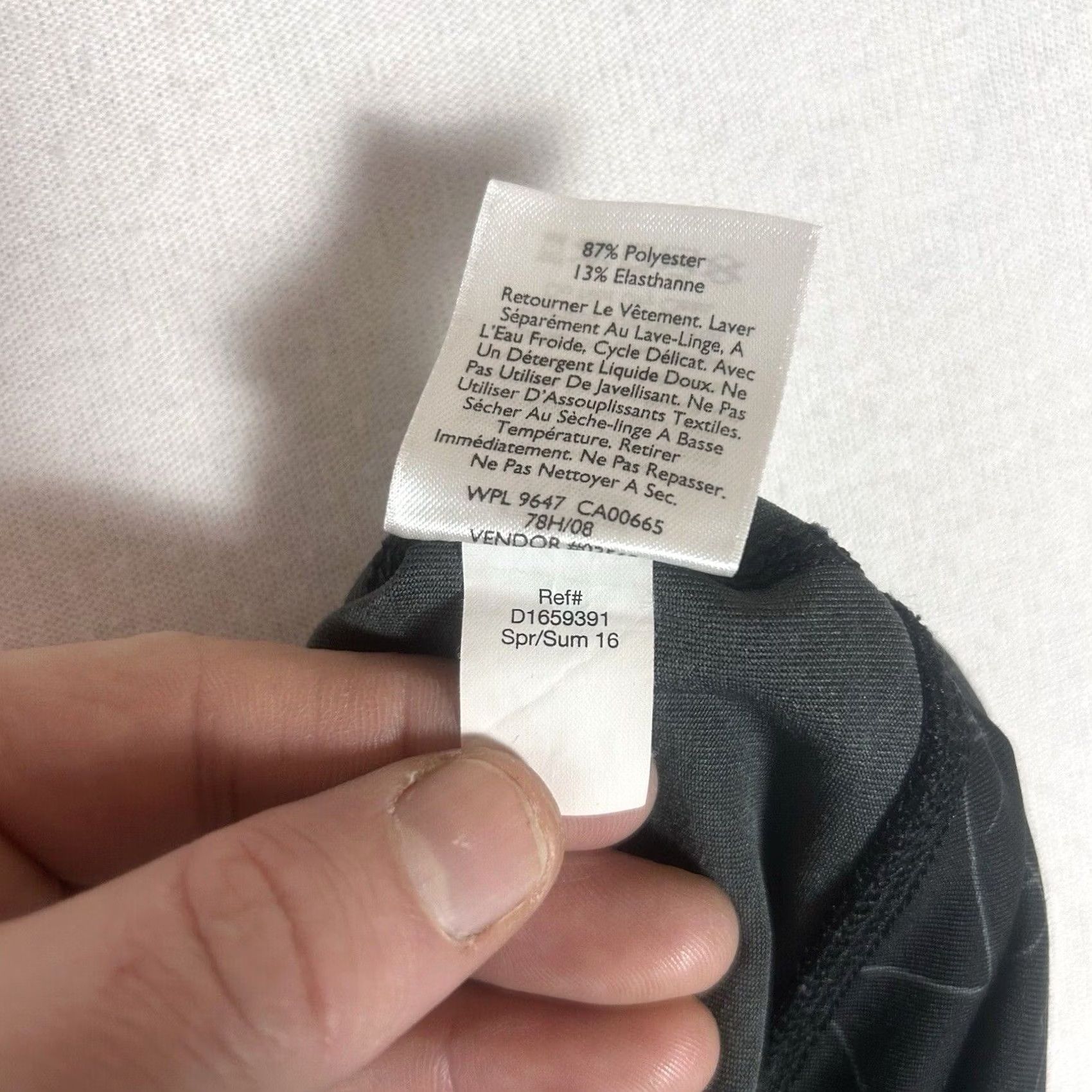 Eddie Bauer Eddie Bauer Womens Athletic Capri Leggings - Black Graphic Print - Medium Size 32" / US 10 / IT 46 - 4 Thumbnail