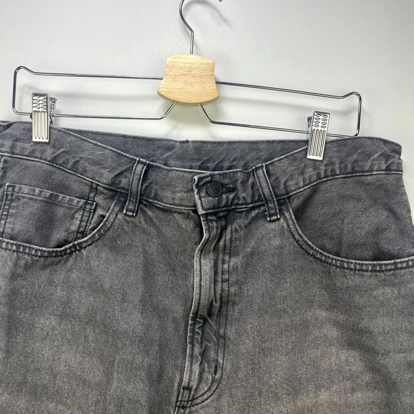 Uniqlo VINTAGE GU Washed Black Denim Baggy Skate Jean Shorts 34 Uniqlo Mens Size US 34 / EU 50 - 3 Thumbnail