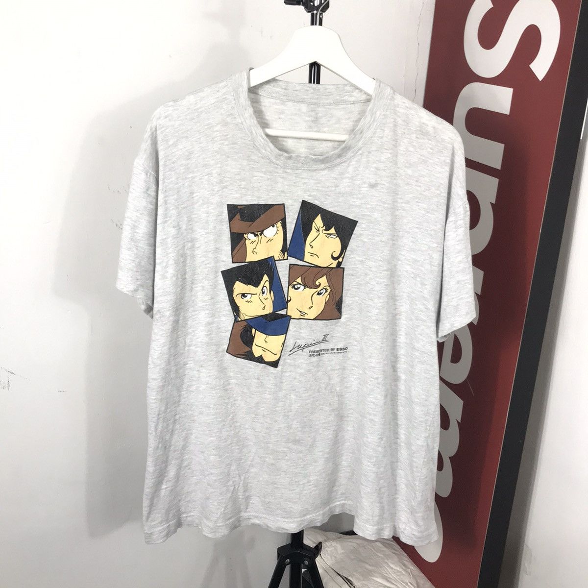 Anime Vintage 90s Lupin The Third Anime Tshirt Size US M / EU 48-50 / 2 - 1 Thumbnail