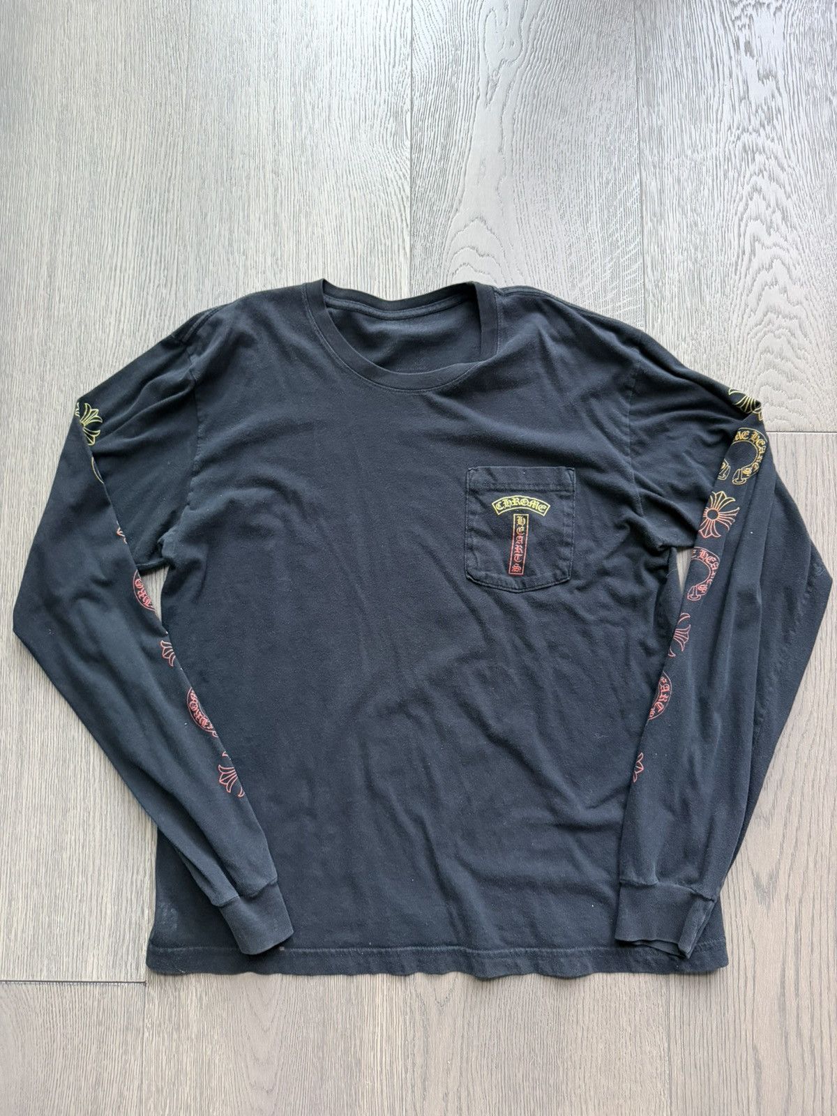 Chrome Hearts Chrome Hearts Gradient T Bar Logo Black Long Sleeve Shirt Size US L / EU 52-54 / 3 - 2 Thumbnail