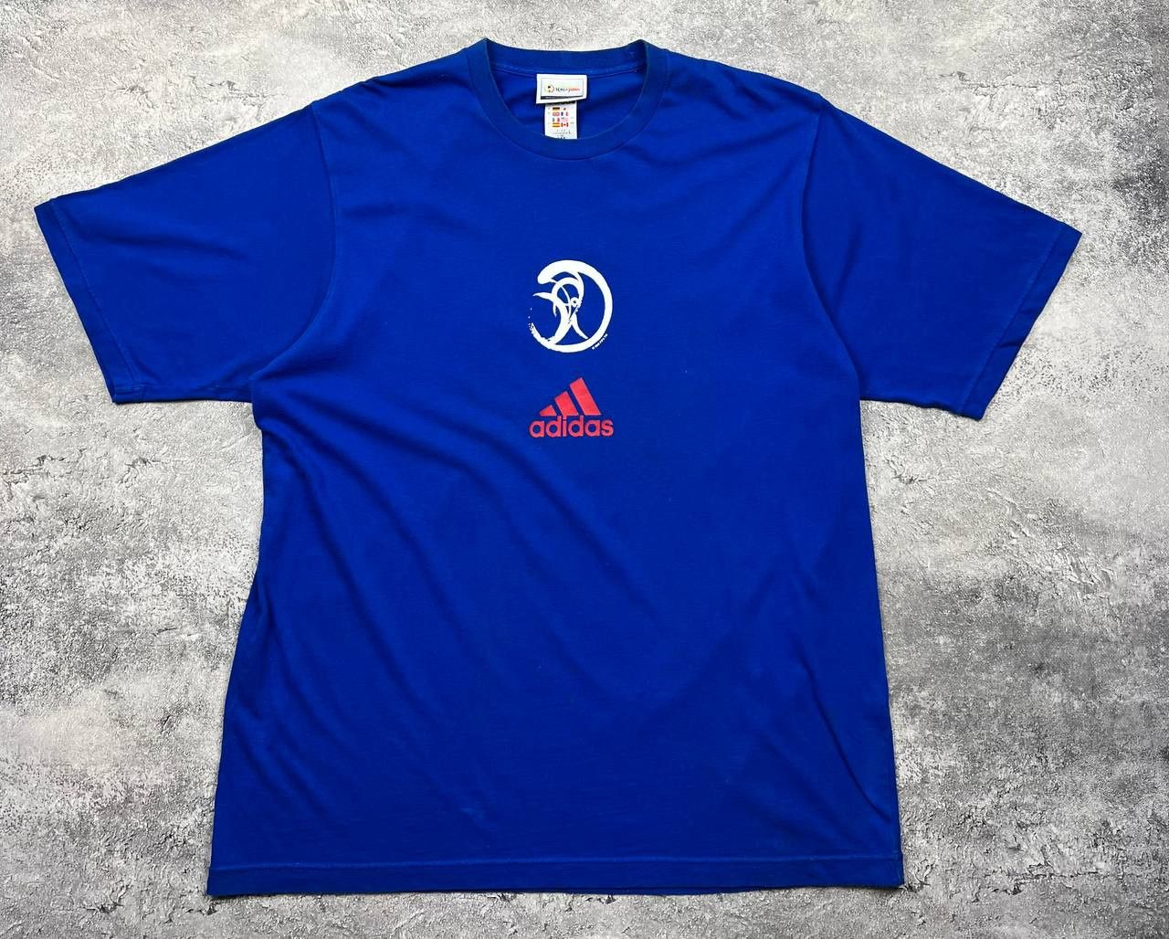 Adidas Vintage Adidas FIFA World Cup 2002 Korea - Japan T-Shirt Size US L / EU 52-54 / 3 - 1 Thumbnail