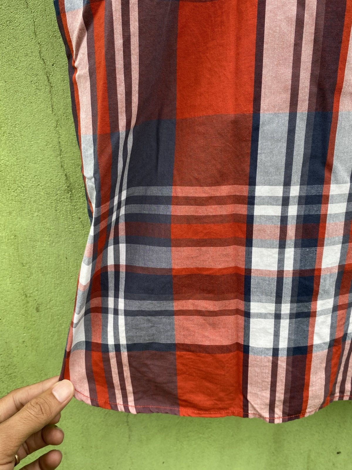 Levi's Levi’s Red Navy Plaid Short Sleeve Shirt Classic Summer Look Size US M / EU 48-50 / 2 - 13 Thumbnail