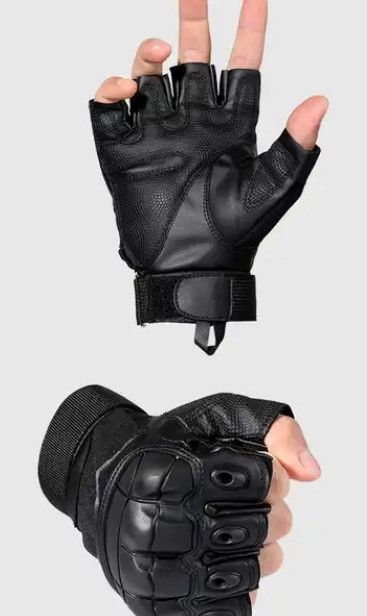Leather PU Leather Tactical Half Finger Gloves Size M Size ONE SIZE - 2 Thumbnail