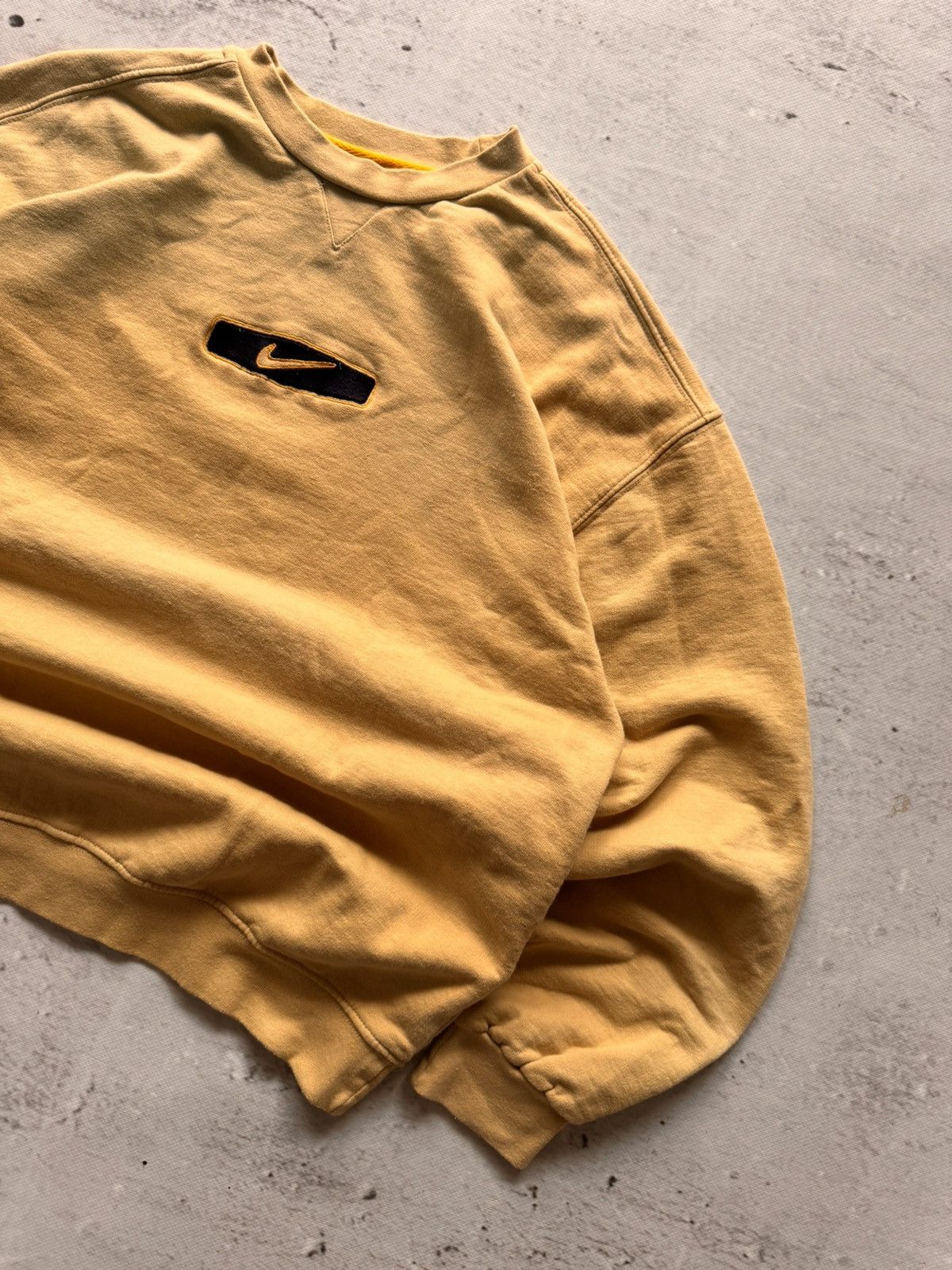 Nike × Vintage NIKE VINTAGE CENTER LOGO OVERSIZE BOXY SWEATSHIRT Size US M / EU 48-50 / 2 - 3 Thumbnail