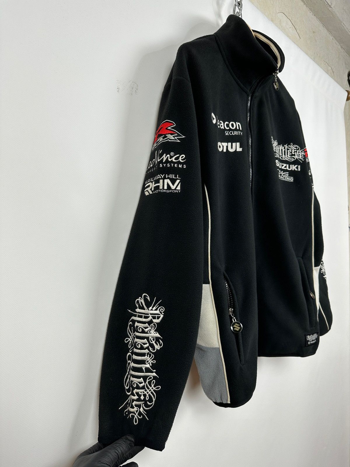 Vintage Vintage Suzuki Relentless By Taz Racing Zip Fleece Jacket Size US M / EU 48-50 / 2 - 3 Thumbnail