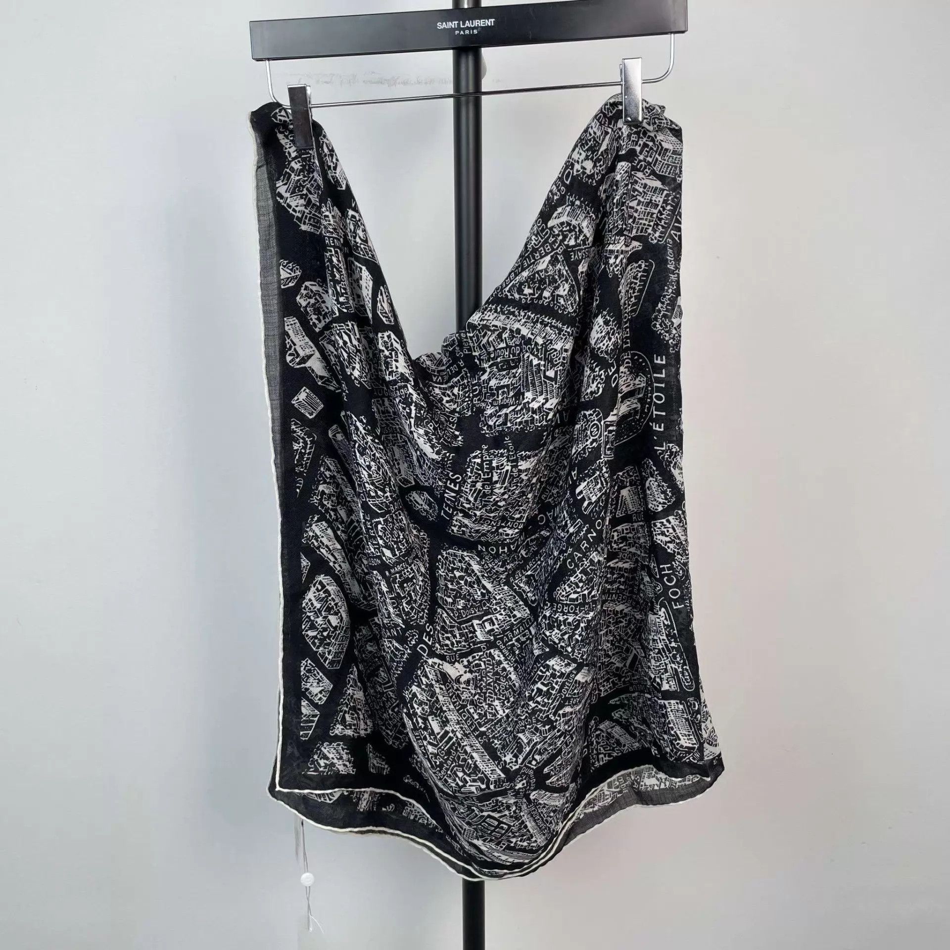 Dior Dior Cashmere Scarf Black 140x140 Size ONE SIZE - 1 Thumbnail