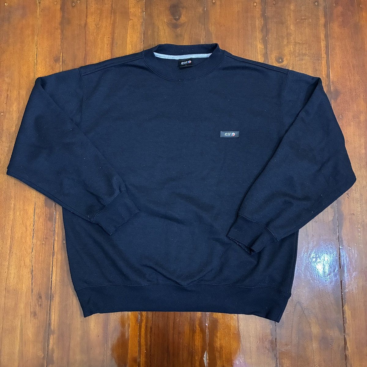 Japanese Brand Vintage Elf sweatshirt Size US L / EU 52-54 / 3 - 1 Thumbnail