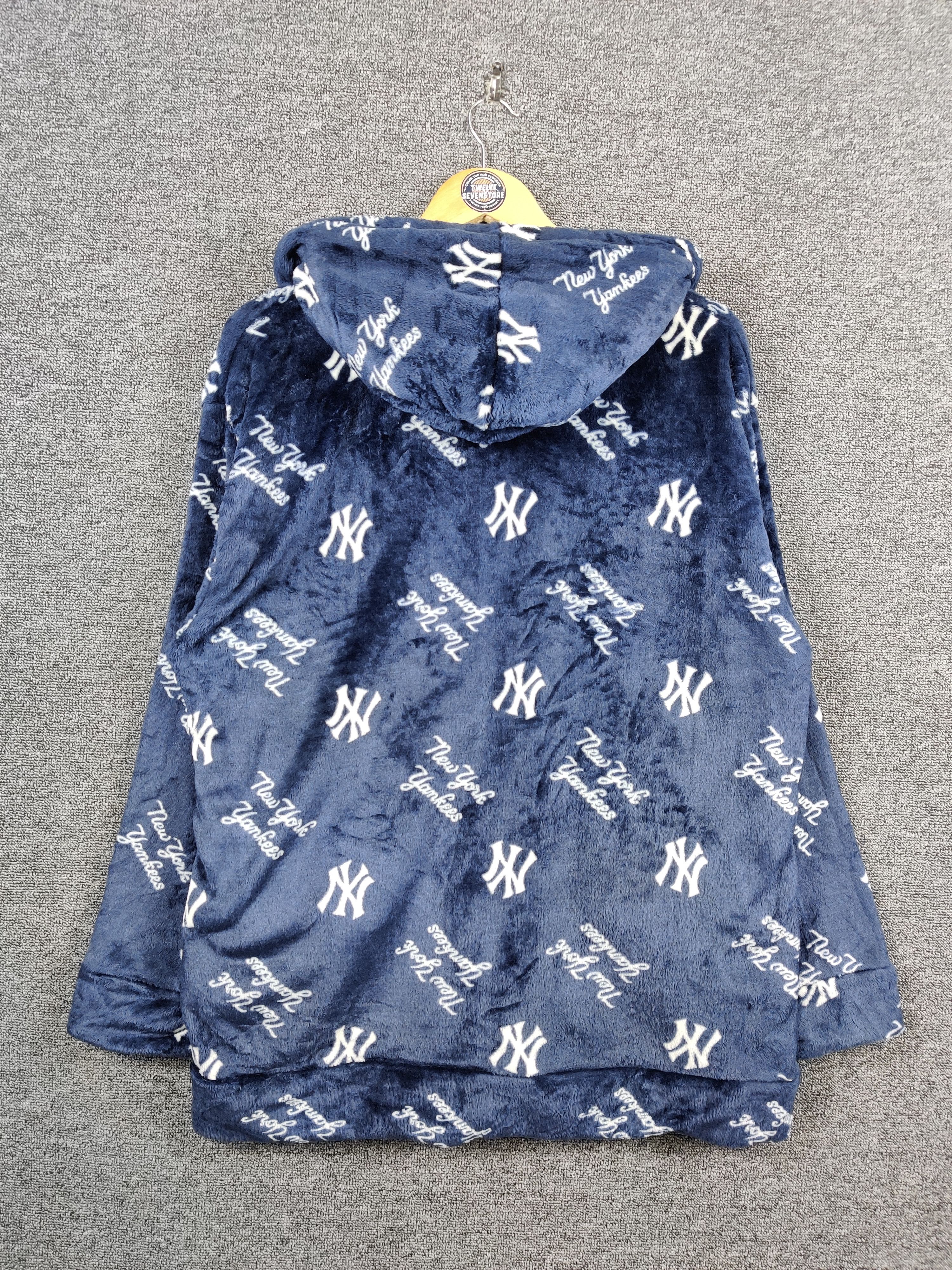 MLB × New York Yankees × Vintage MLB New York Yankees Fleece Fullprint Zipper Hoodie Jacket Size US L / EU 52-54 / 3 - 6 Thumbnail