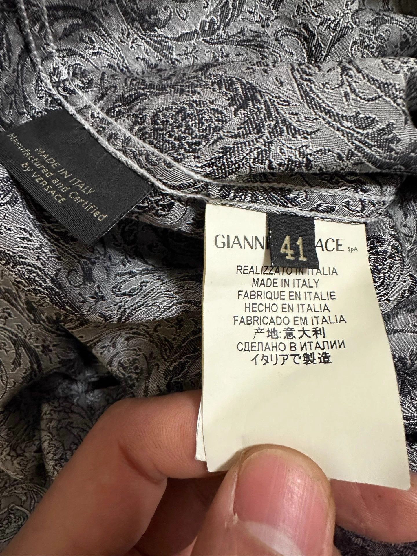 Versace Versace Limited Runway Embroidered Baroque Shirt 41L Size US L / EU 52-54 / 3 - 8 Thumbnail