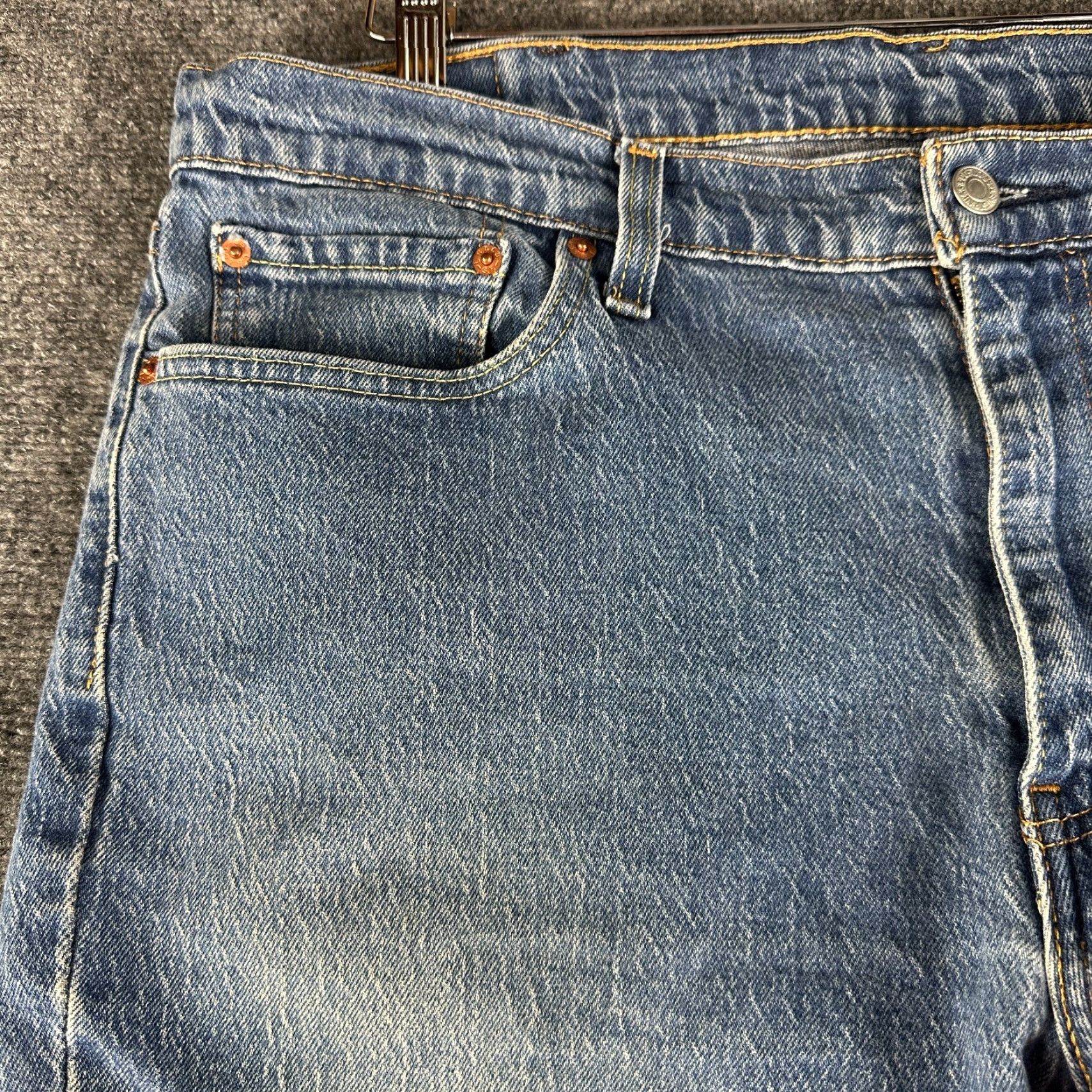 Levi's Levi's 511 Jeans Mens 38 Slim Medium Wash Denim Cotton Blend Pockets Straight 5-Pocket Logo Zipper Classic Modern Size US 38 / EU 54 - 4 Thumbnail