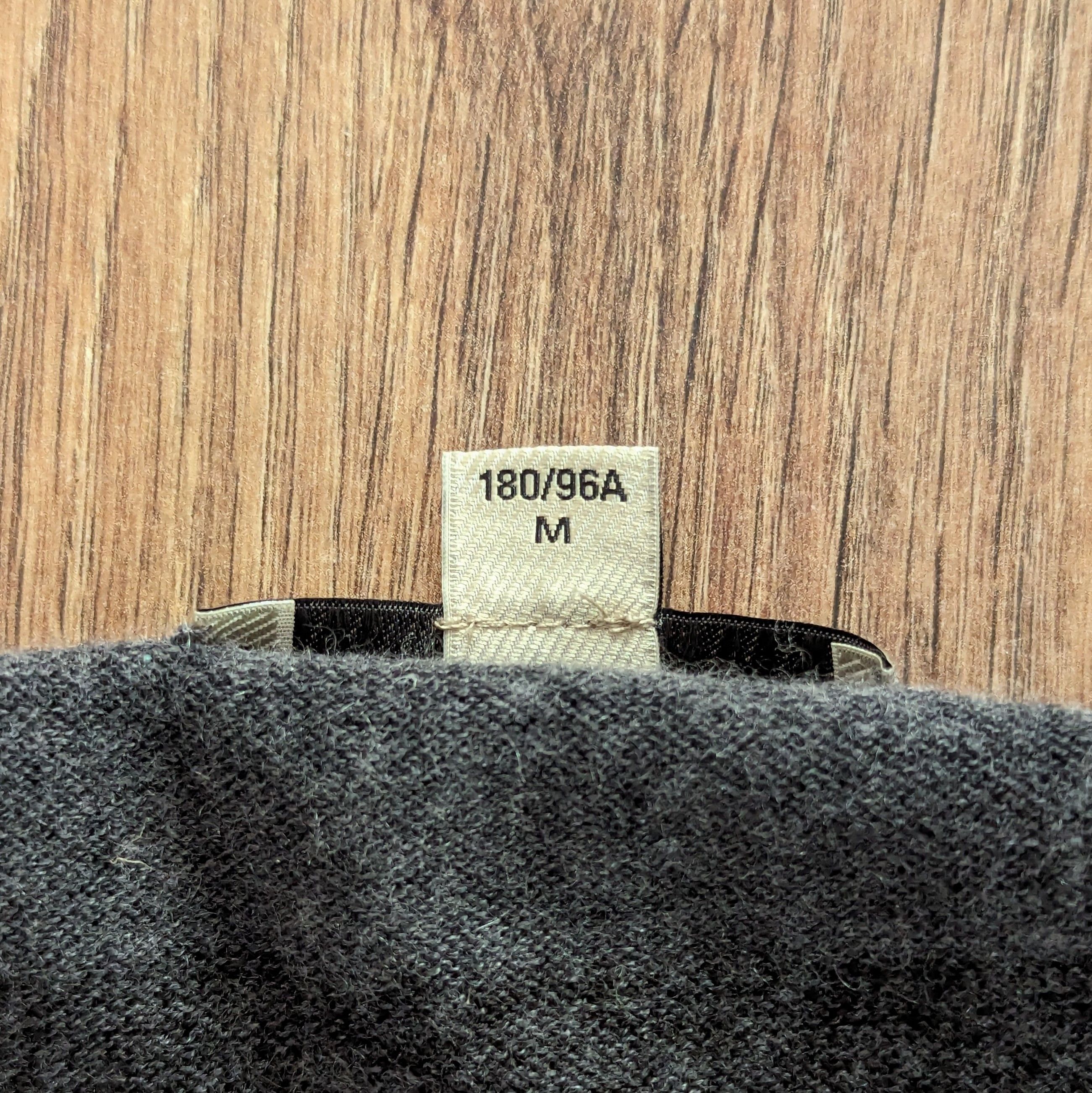Burberry BURBERRY Wool Silk Neck Men's Sweater Size M Luxury Brand Size US M / EU 48-50 / 2 - 9 Thumbnail
