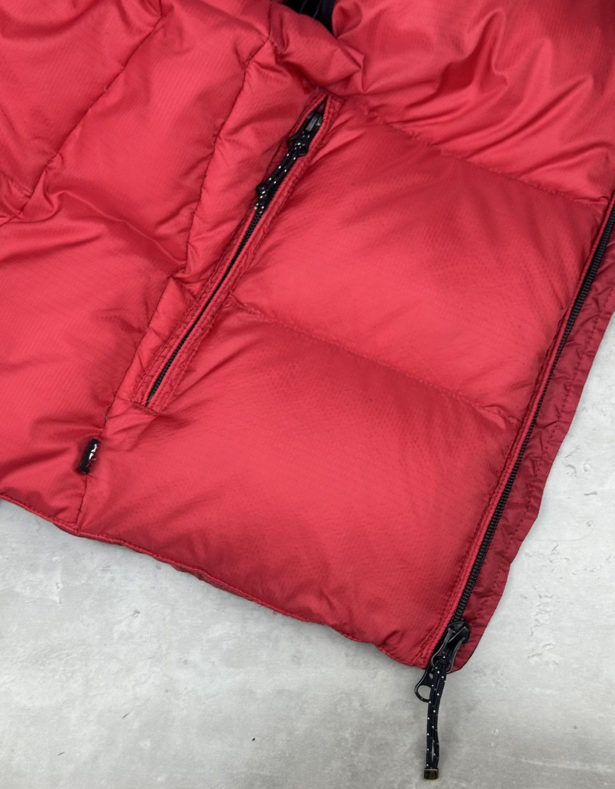 M.E. Sport RLX Polo Sport Women's Red Down Puffer Vest Hooded Size M Size US M / EU 48-50 / 2 - 5 Thumbnail
