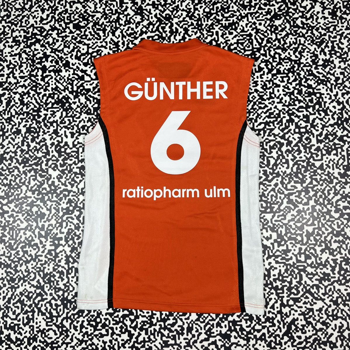 K1X Ratiopharm Ulm Per Gunther Signed Team Basketball Jersey Size US XS / EU 42 / 0 - 2 Thumbnail