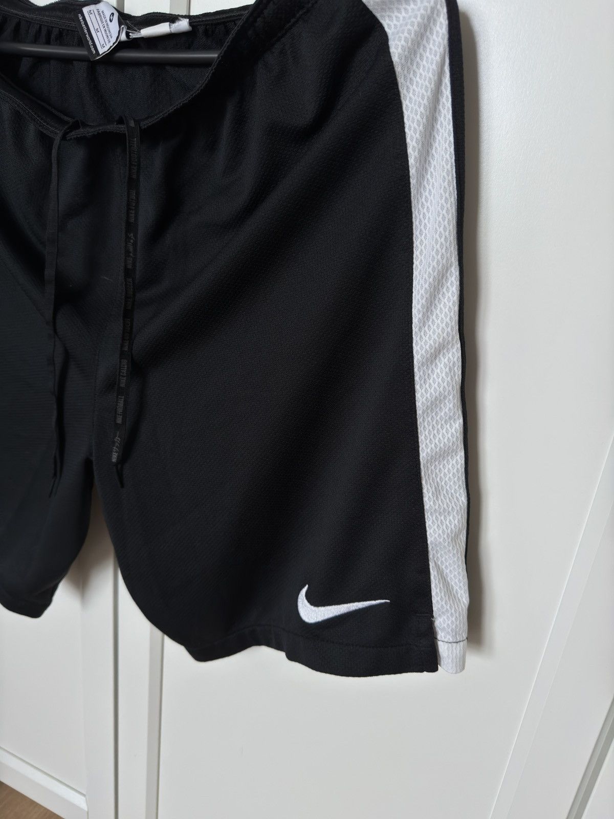 Nike Nike shorts vintage rare 80s 90s 00s Size US 32 / EU 48 - 2 Thumbnail