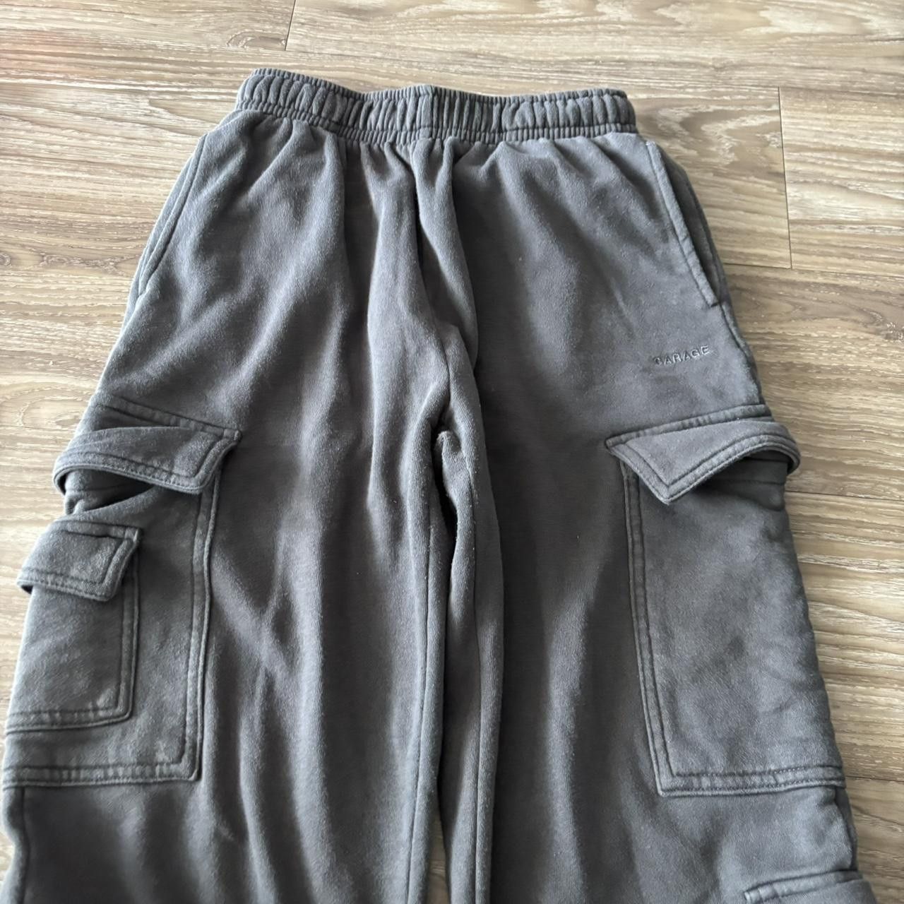 Japanese Brand Crazy Vintage Y2K/2000s Baggy Grey Cargo Sweatpants! Size XS Size US 28 / EU 44 - 4 Thumbnail