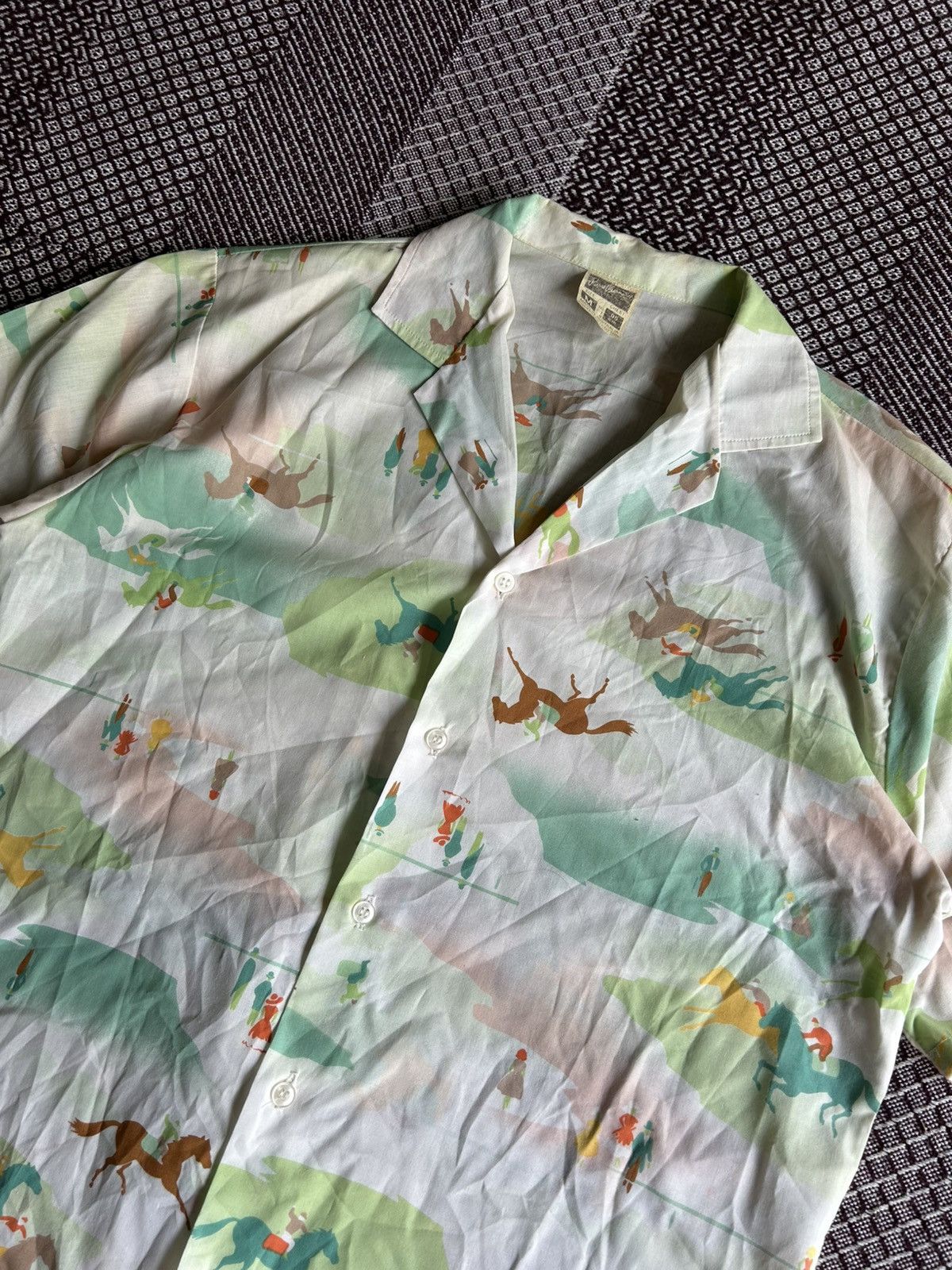 Vintage Vintage Hawaii Shirt Unisex Streetwear Style Overprint Sz M Size US M / EU 48-50 / 2 - 4 Thumbnail