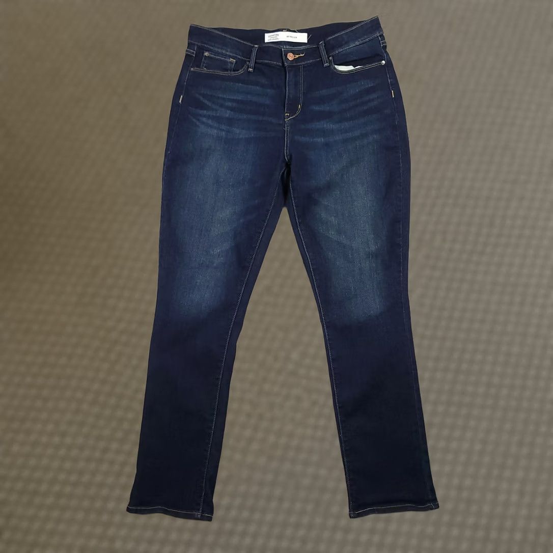 Vintage VINTAGE? No. Signature by Levi Strauss & Co. Womens Jeans Blue Size 32x32 Mid Rise Slim Fit Denim Size 24" / US 00 / IT 34 - 1 Thumbnail