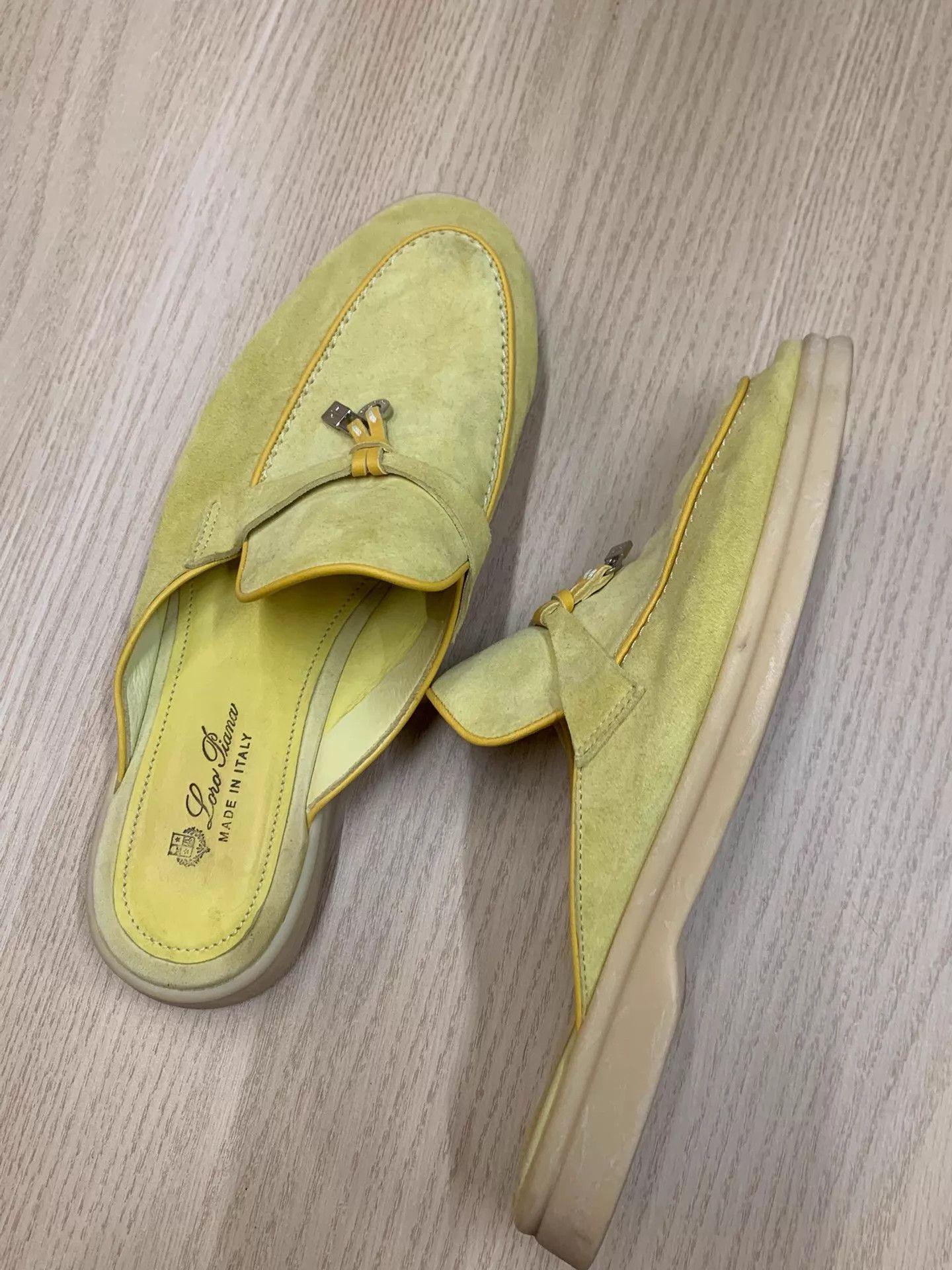Loro Piana Loro Piana Yellow Suede Mule 39 Mint Size US 8.5 / IT 38.5 - 3 Thumbnail