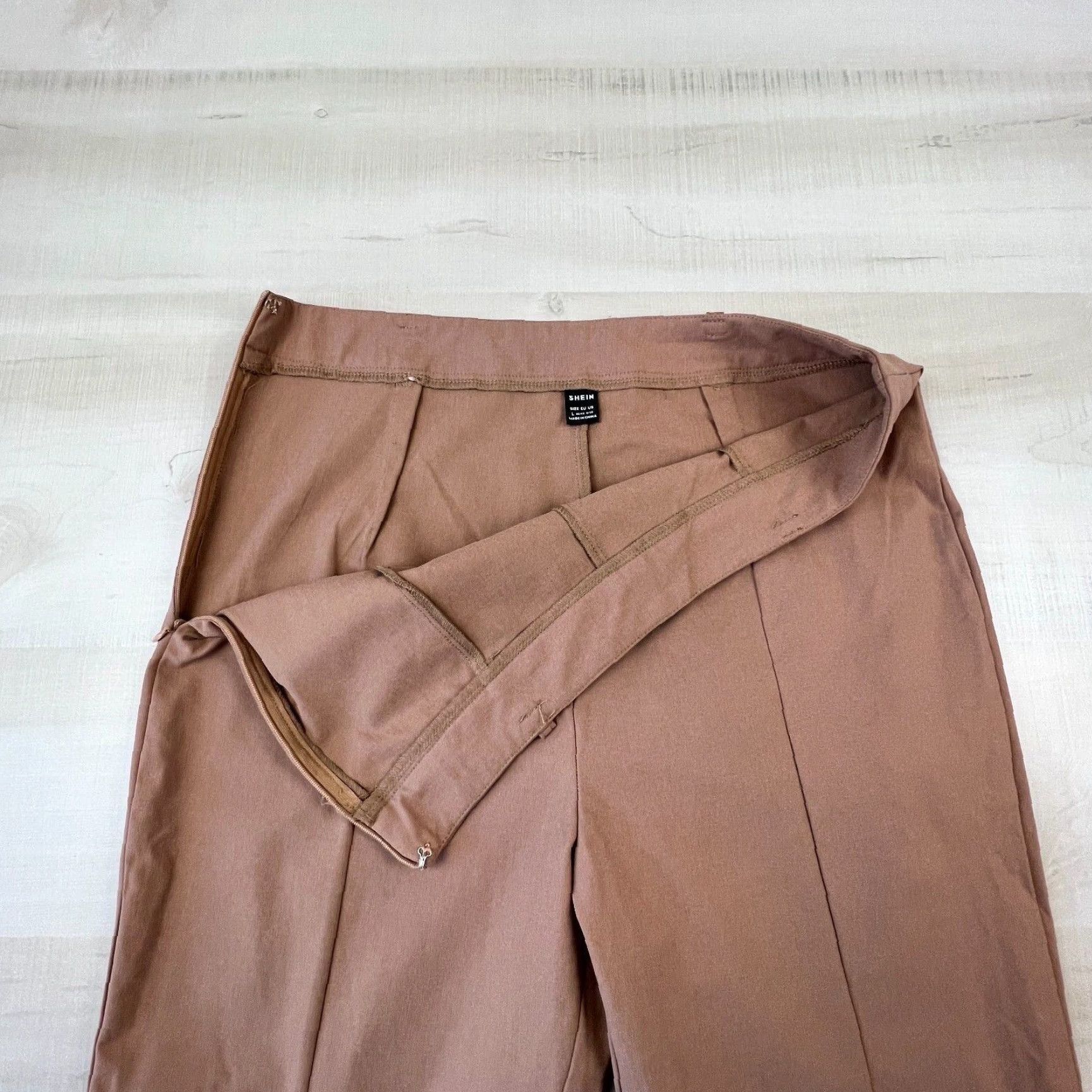 Shein Shein Womens Pants Large Tan Flat Front Size 36" / US 14 / IT 50 - 3 Thumbnail