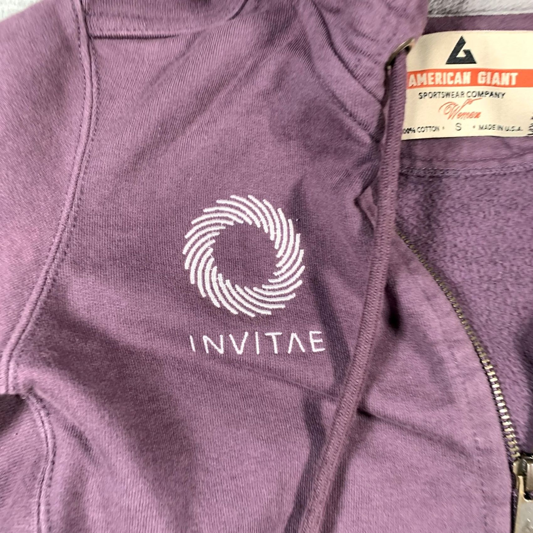 Vintage VINTAGE? No — American Giant Hoodie Womens Small Purple Full Zip Made in USA Invitae Logo Size S / US 4 / IT 40 - 4 Thumbnail