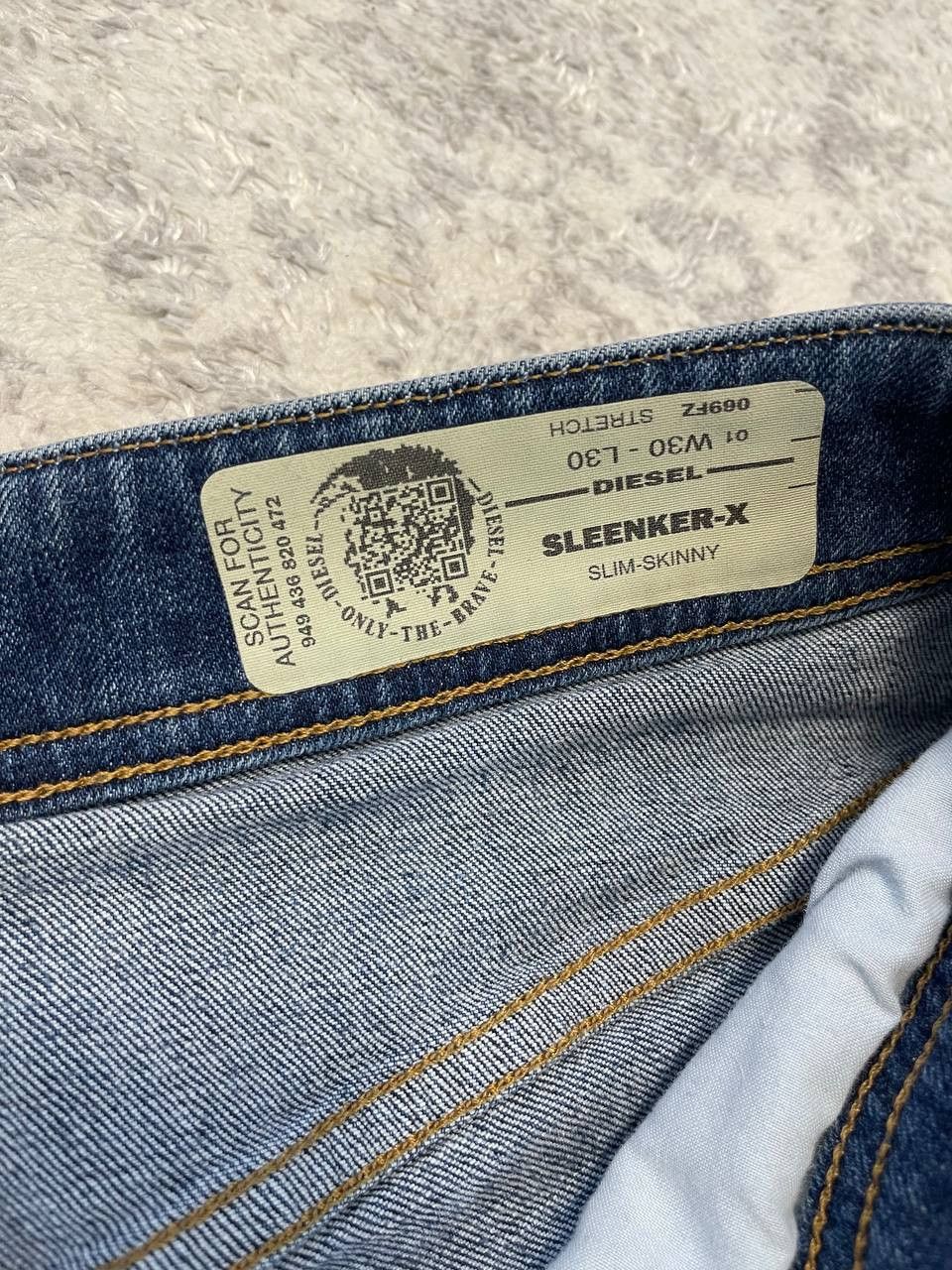 Diesel Vintage Diesel Jeans Made in Italy W30 Straight Fit Y2K Size US 30 / EU 46 - 13 Thumbnail