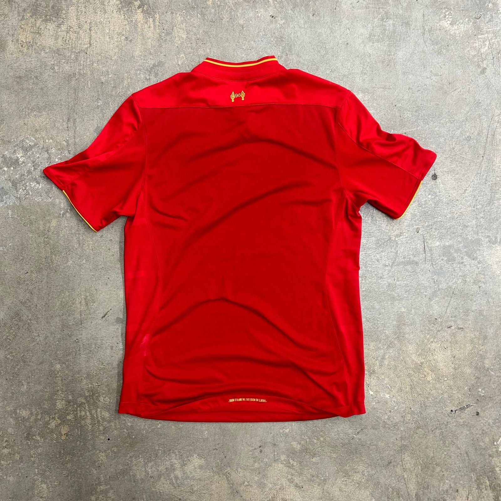 Other Liverpool Home Jersey Size US XL / EU 56 / 4 - 2 Thumbnail