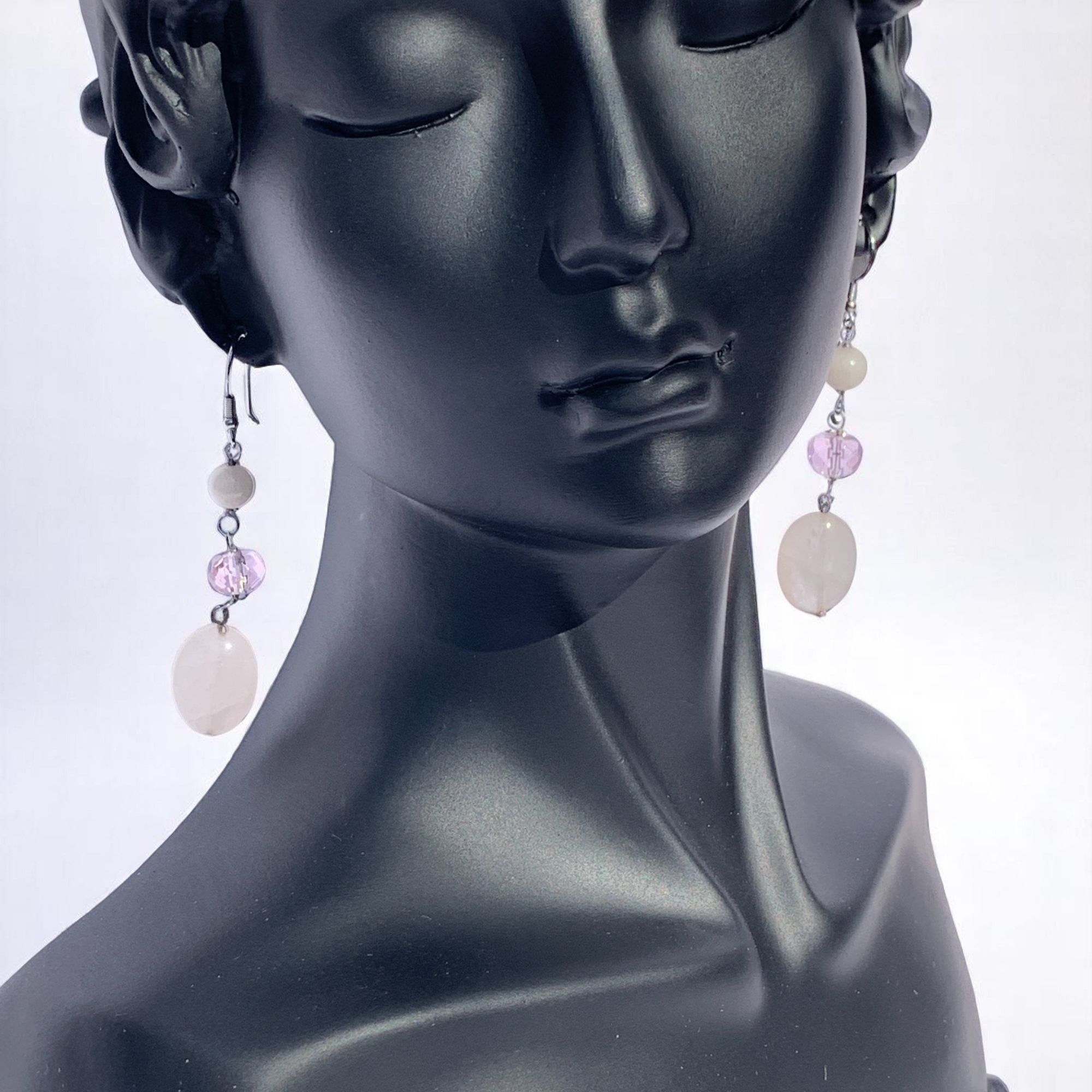 Designer Silver 925 Dangle Earrings With White & Pink Beads Size ONE SIZE - 8 Thumbnail