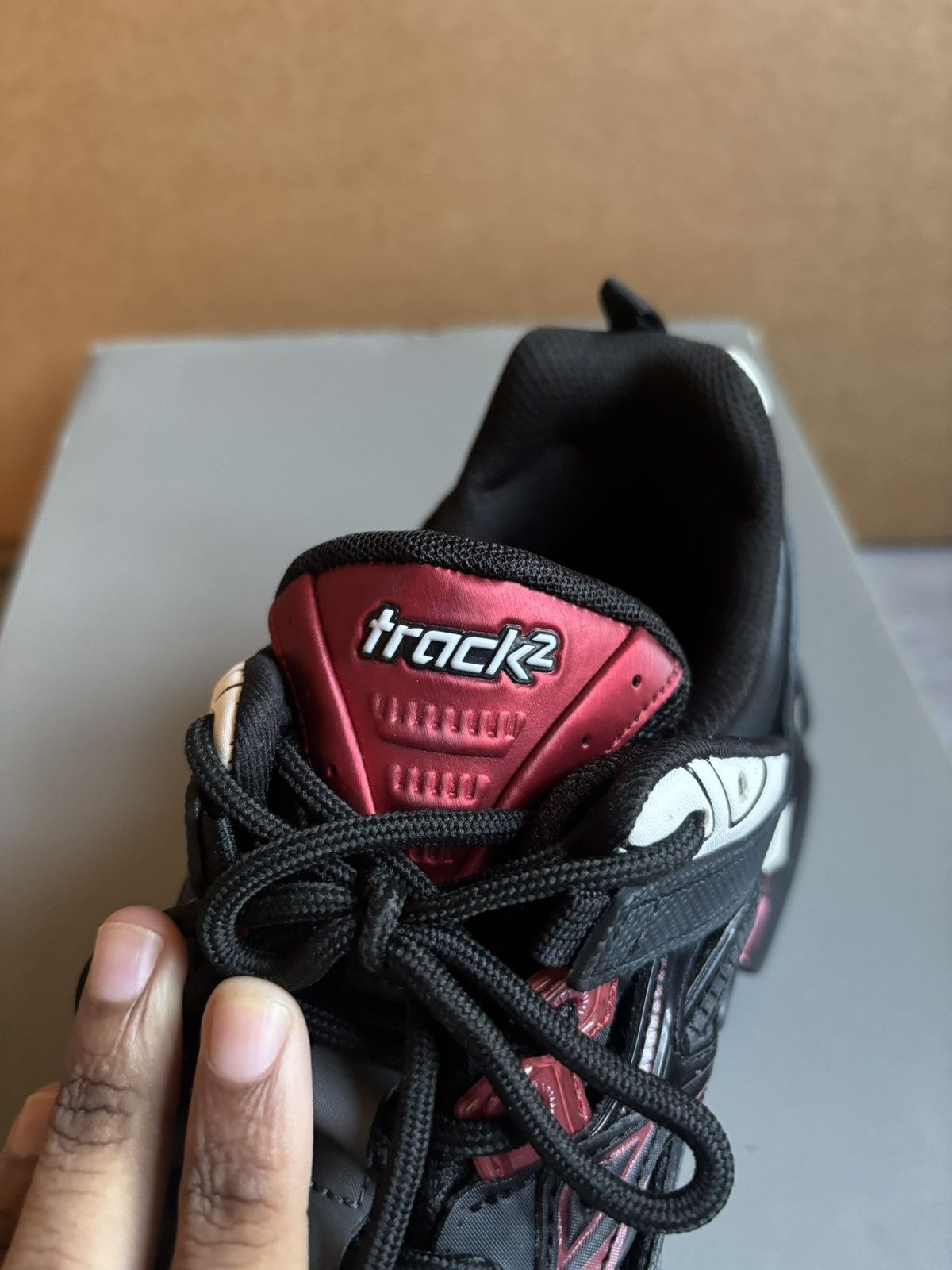Balenciaga Balenciaga Track 2 Runner Burgundy/Black Size US 9 / EU 42 - 9 Thumbnail