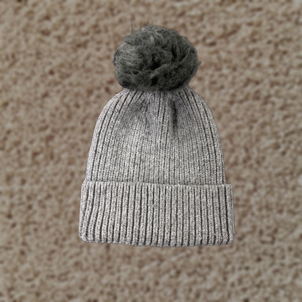 Vintage Norla Canada Beanie Toque Womens One Size Gray Knit Alpaca Wool Blend Ski Pom Hats Size ONE SIZE - 1 Thumbnail