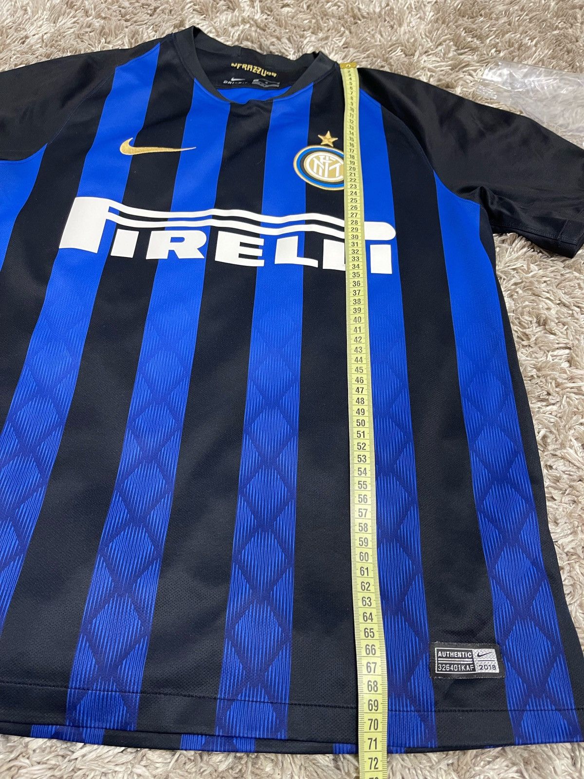 Nike INTER MILAN 2018 2019 HOME FOOTBALL SHIRT JERSEY NIKE Size US M / EU 48-50 / 2 - 8 Thumbnail