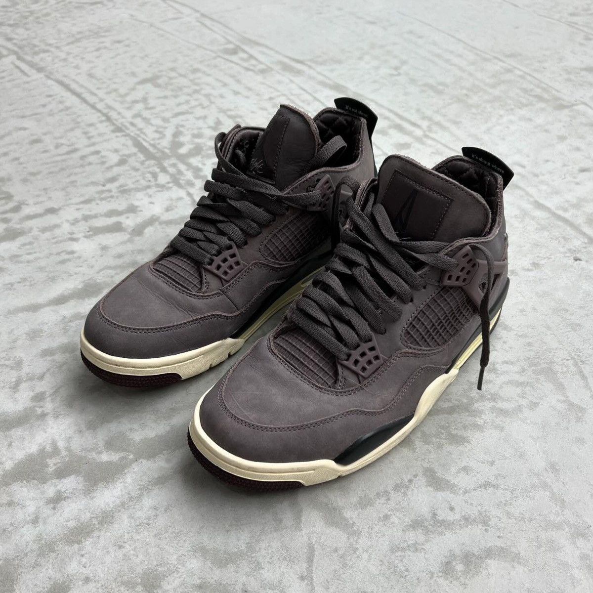 image of Nike X A Ma Maniére Air Jordan 4 Retro Sp Shoes in Brown, Men's (Size 10)