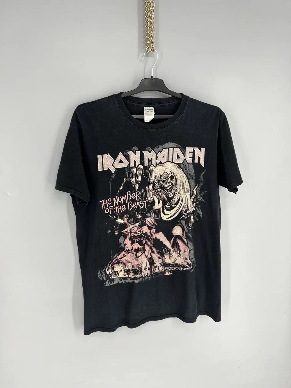 Band Tees Vintage Y2K Iron Maiden Face Horror Tee Band Rock T Shirt Size US M / EU 48-50 / 2 - 2 Thumbnail