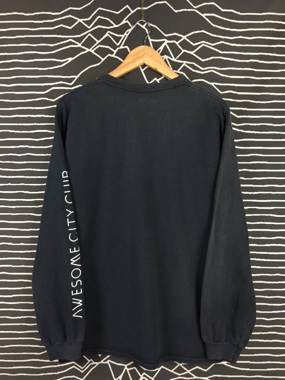 Band Tees Awesome City Club Japanese City Pop Rock Band Longsleeve Tee Size US L / EU 52-54 / 3 - 8 Thumbnail